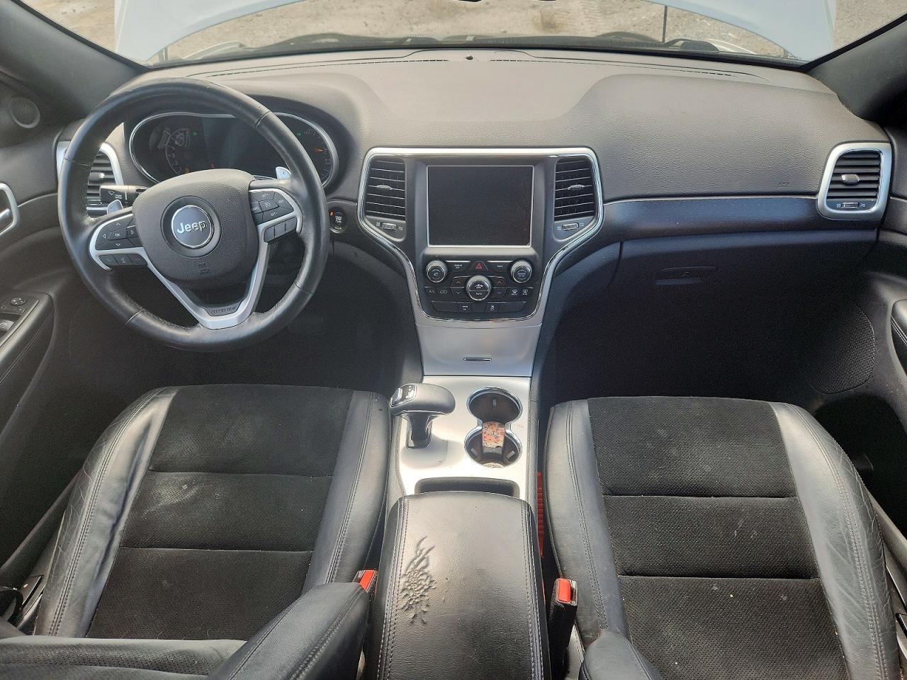 2015 Jeep Grand Cherokee Laredo White vin: 1C4RJFAG1FC820050