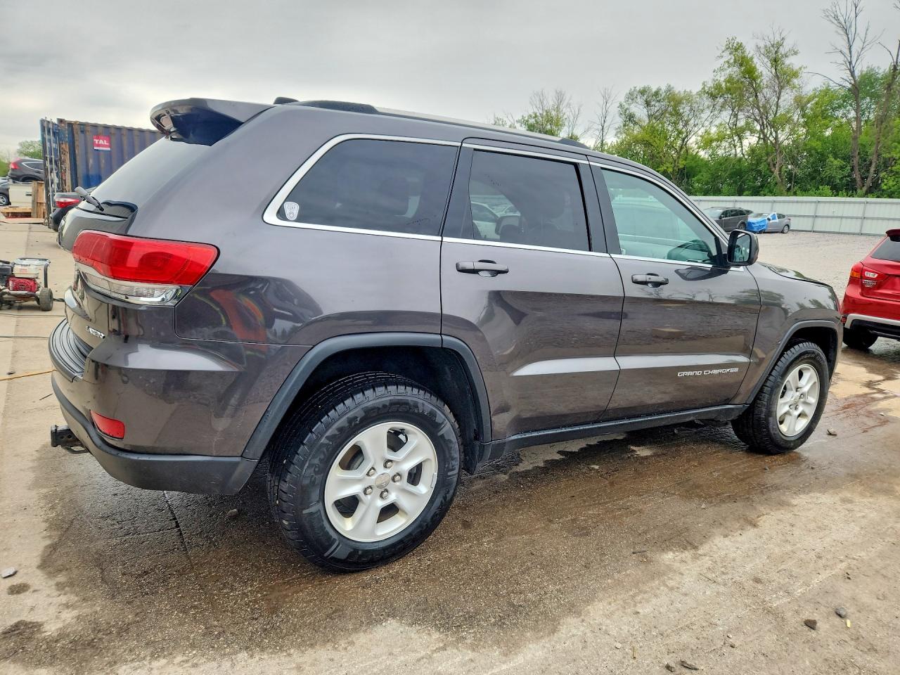 2015 Jeep Grand Cherokee Laredo Серый vin: 1C4RJFAG1FC845093