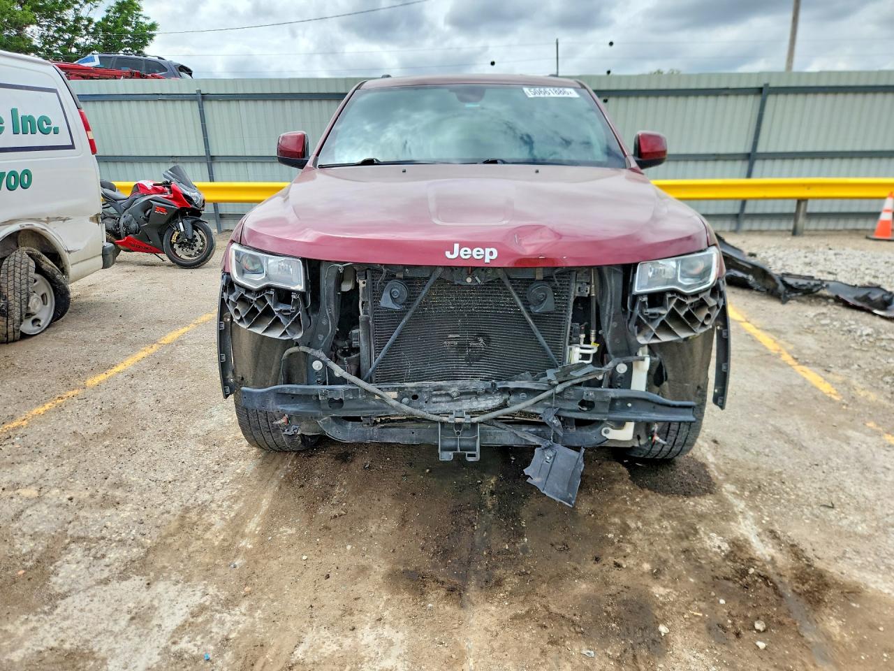 2017 Jeep Grand Cherokee Laredo Burgundy vin: 1C4RJFAG1HC706102
