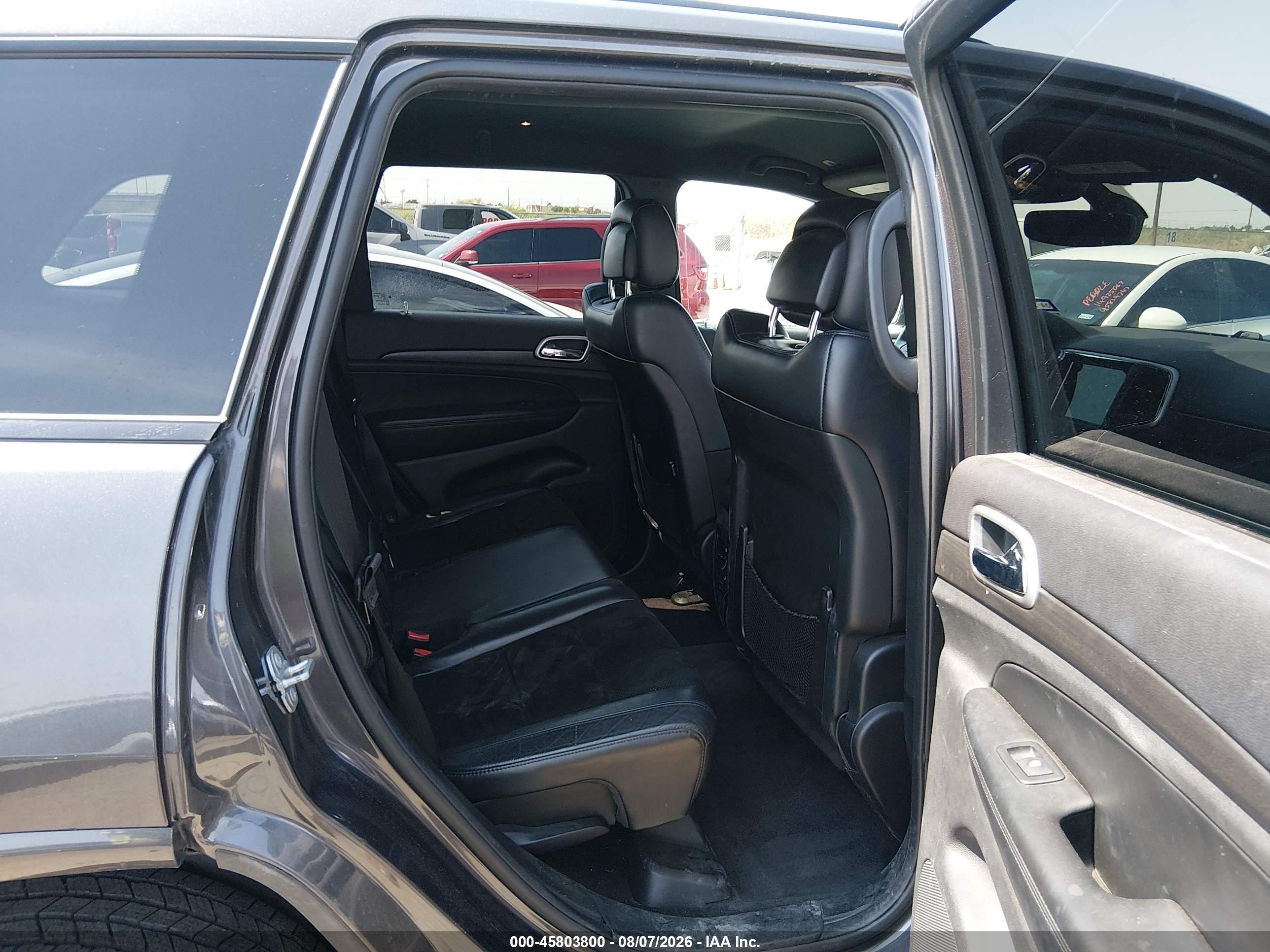 2018 Jeep Grand Cherokee Altitude 4x4 Gray vin: 1C4RJFAG1JC343452