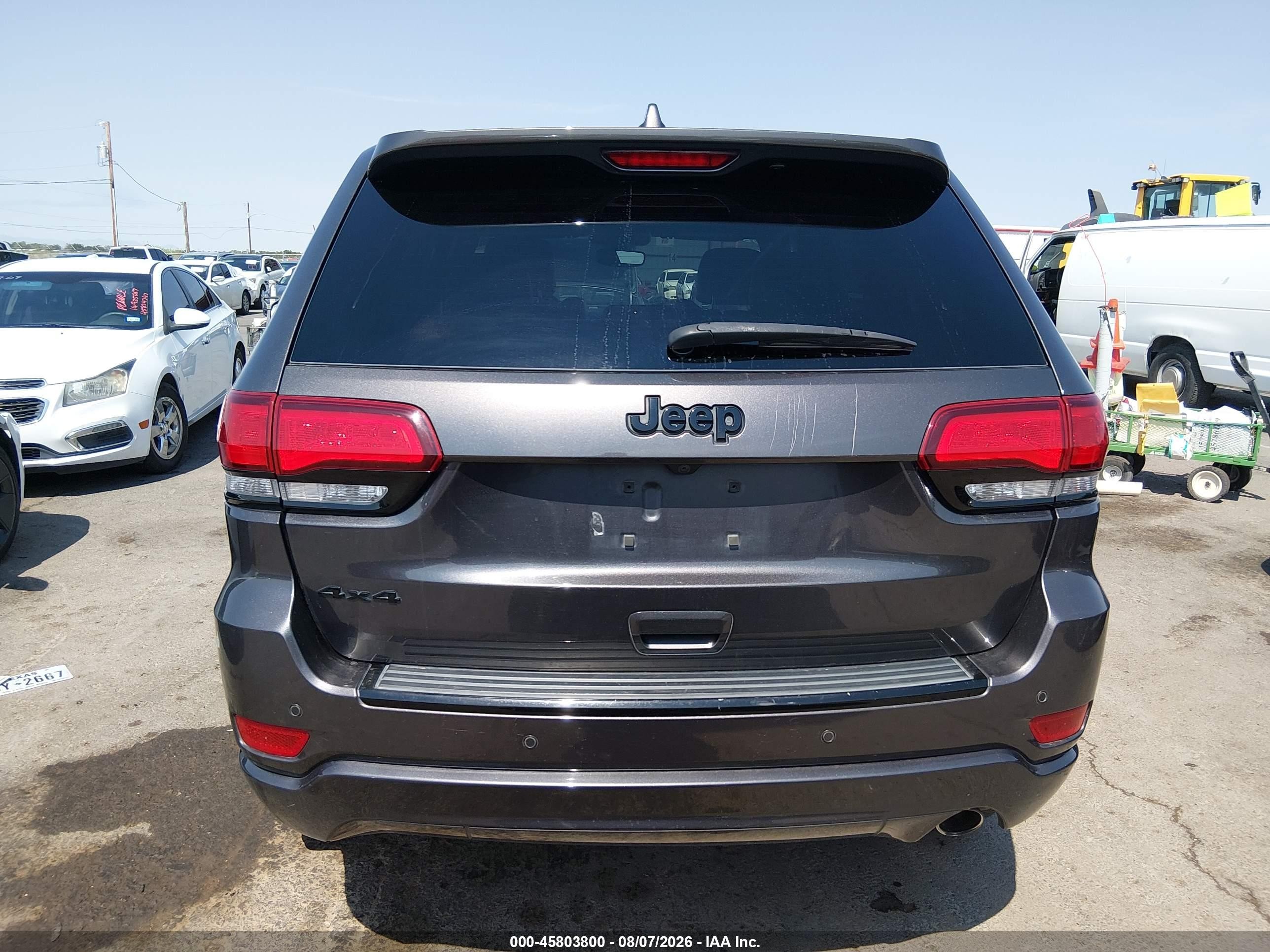 2018 Jeep Grand Cherokee Altitude 4x4 Gray vin: 1C4RJFAG1JC343452