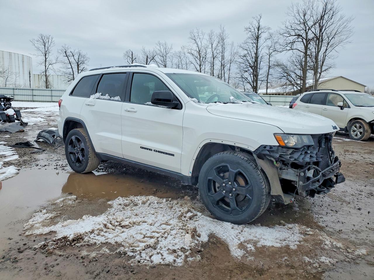 2019 Jeep Grand Cherokee Laredo White vin: 1C4RJFAG1KC547265
