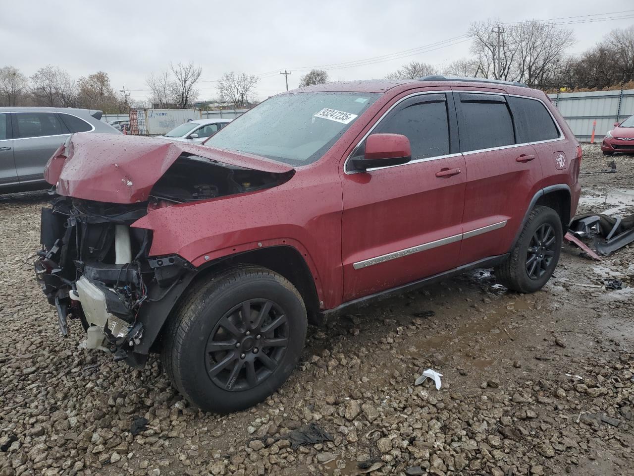 2012 Jeep Grand Cherokee Laredo Красный vin: 1C4RJFAG2CC124342
