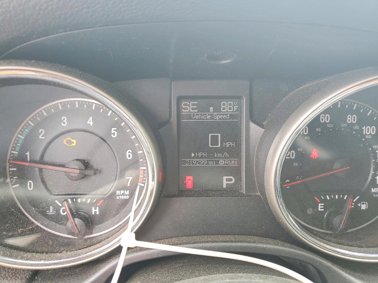 2012 Jeep Grand Cherokee Laredo Silver vin: 1C4RJFAG2CC149855