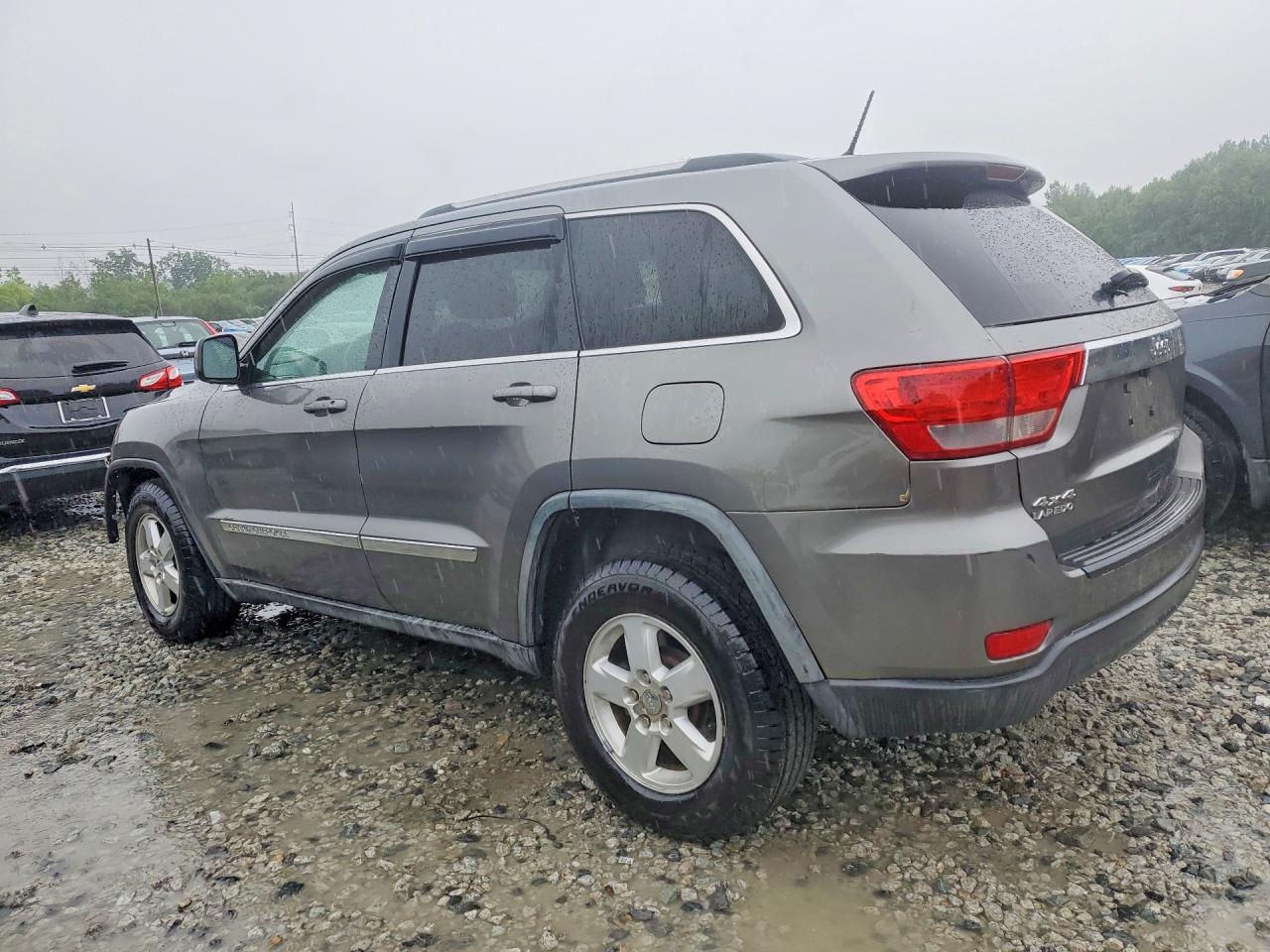 2012 Jeep Grand Cherokee Laredo Gray vin: 1C4RJFAG2CC163853