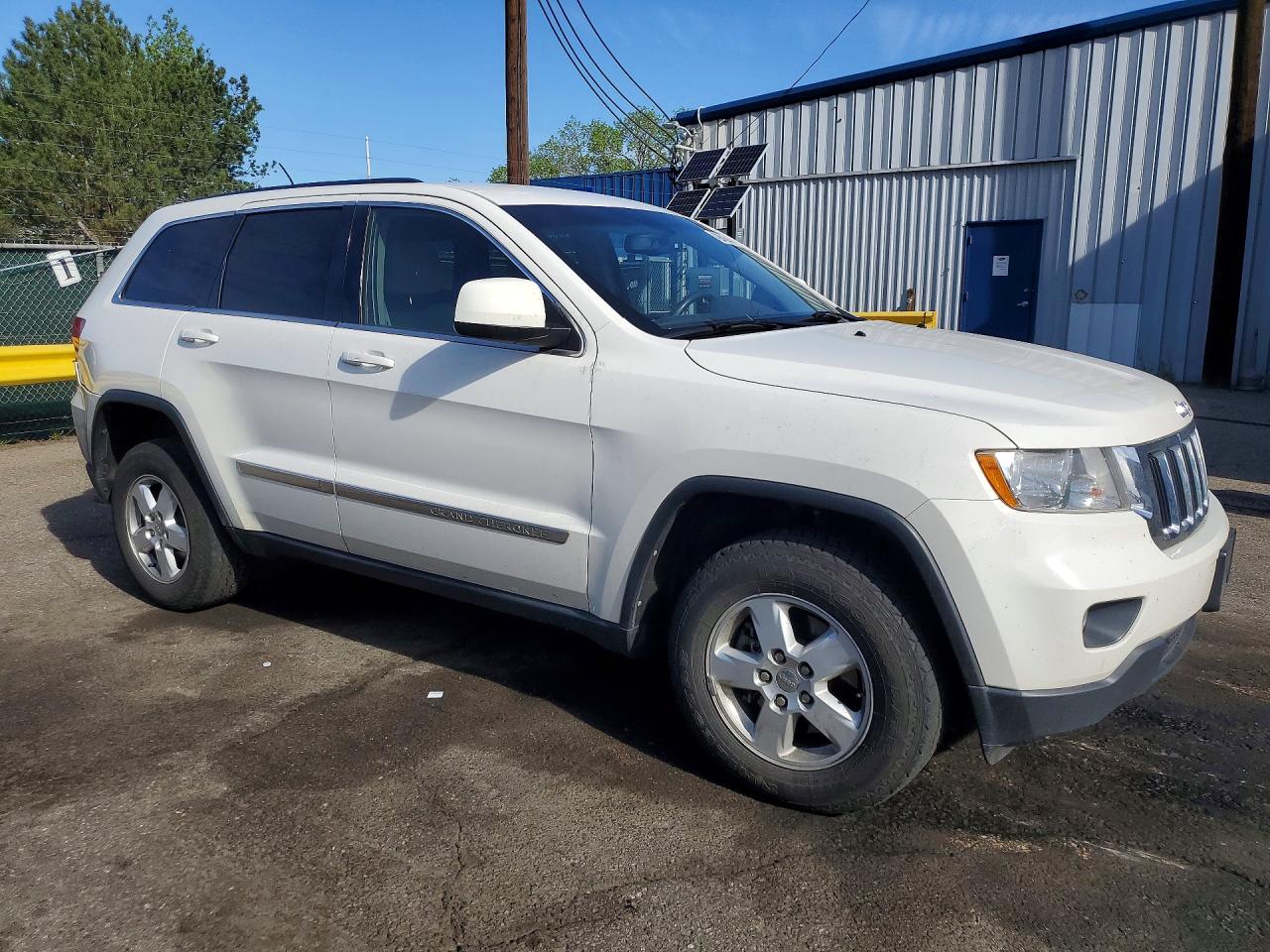 2012 Jeep Grand Cherokee Laredo White vin: 1C4RJFAG2CC250118