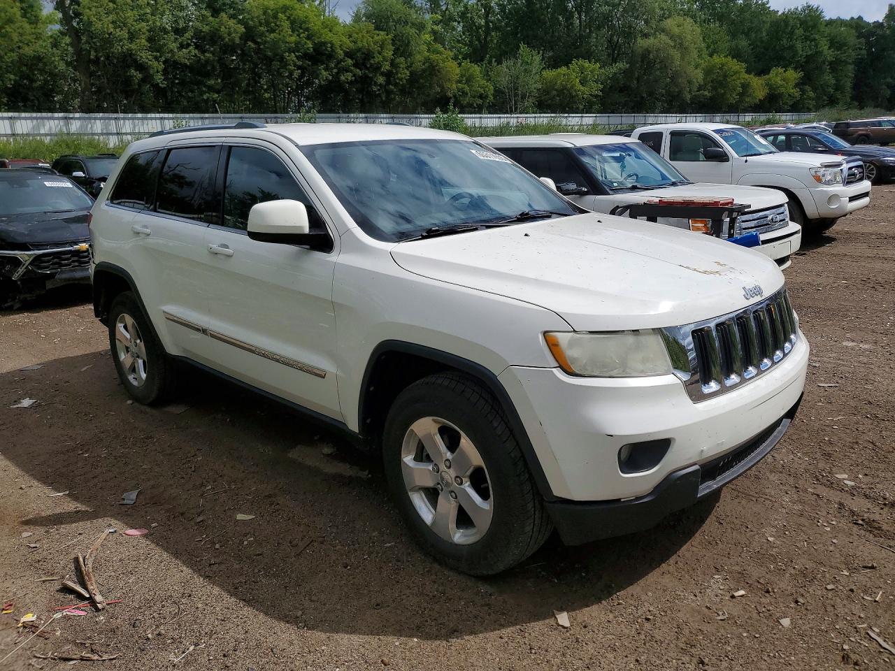 2012 Jeep Grand Cherokee Laredo White vin: 1C4RJFAG2CC253665