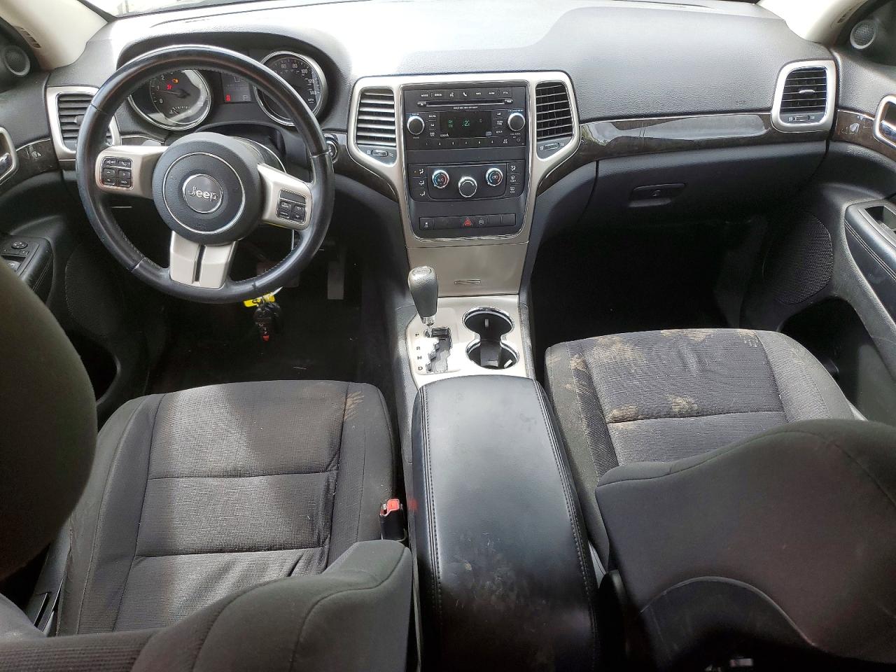 2012 Jeep Grand Cherokee Laredo White vin: 1C4RJFAG2CC253665