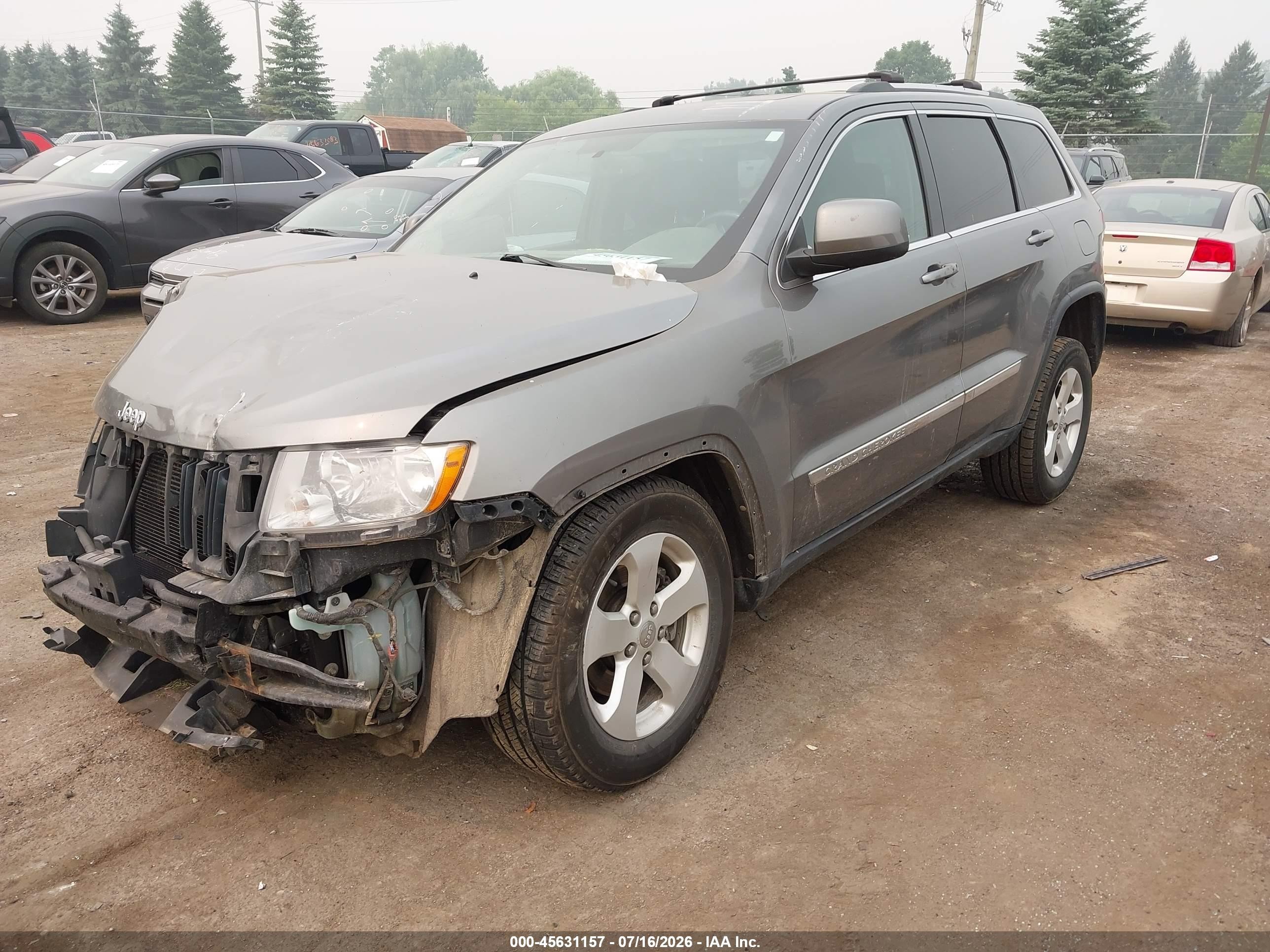 2012 Jeep Grand Cherokee Laredo Gray vin: 1C4RJFAG2CC263127