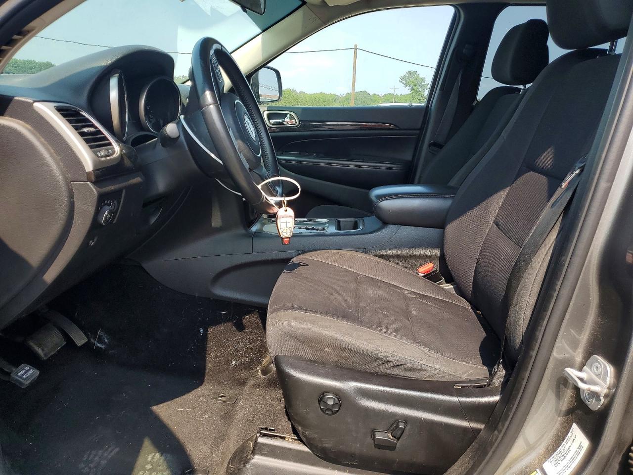 2012 Jeep Grand Cherokee Laredo Gray vin: 1C4RJFAG2CC292255