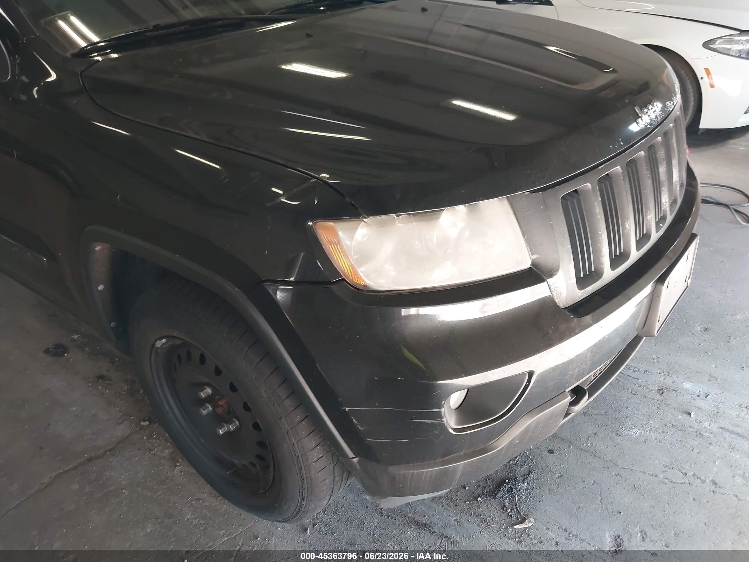 2012 Jeep Grand Cherokee Laredo Black vin: 1C4RJFAG2CC316411