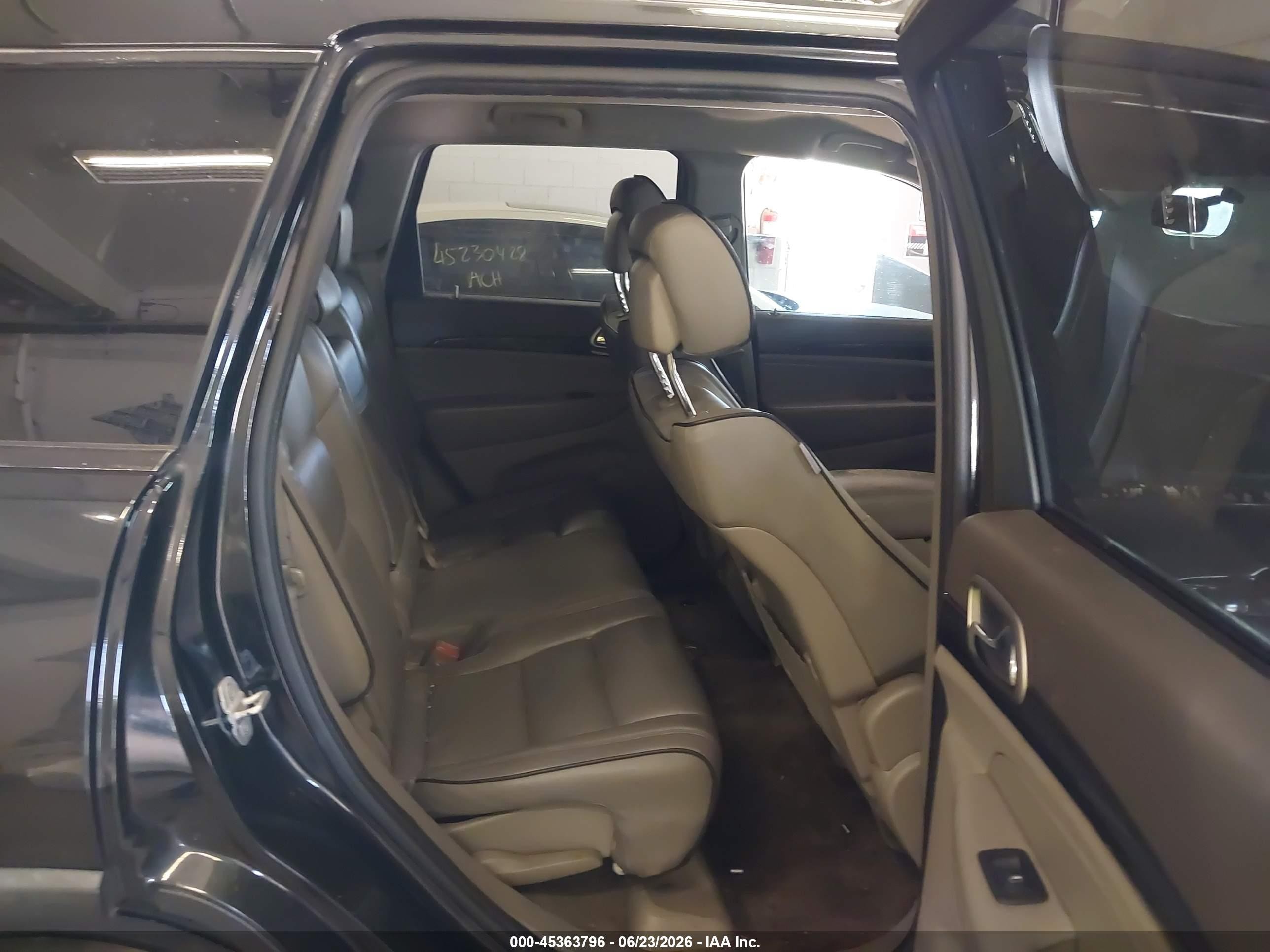 2012 Jeep Grand Cherokee Laredo Black vin: 1C4RJFAG2CC316411