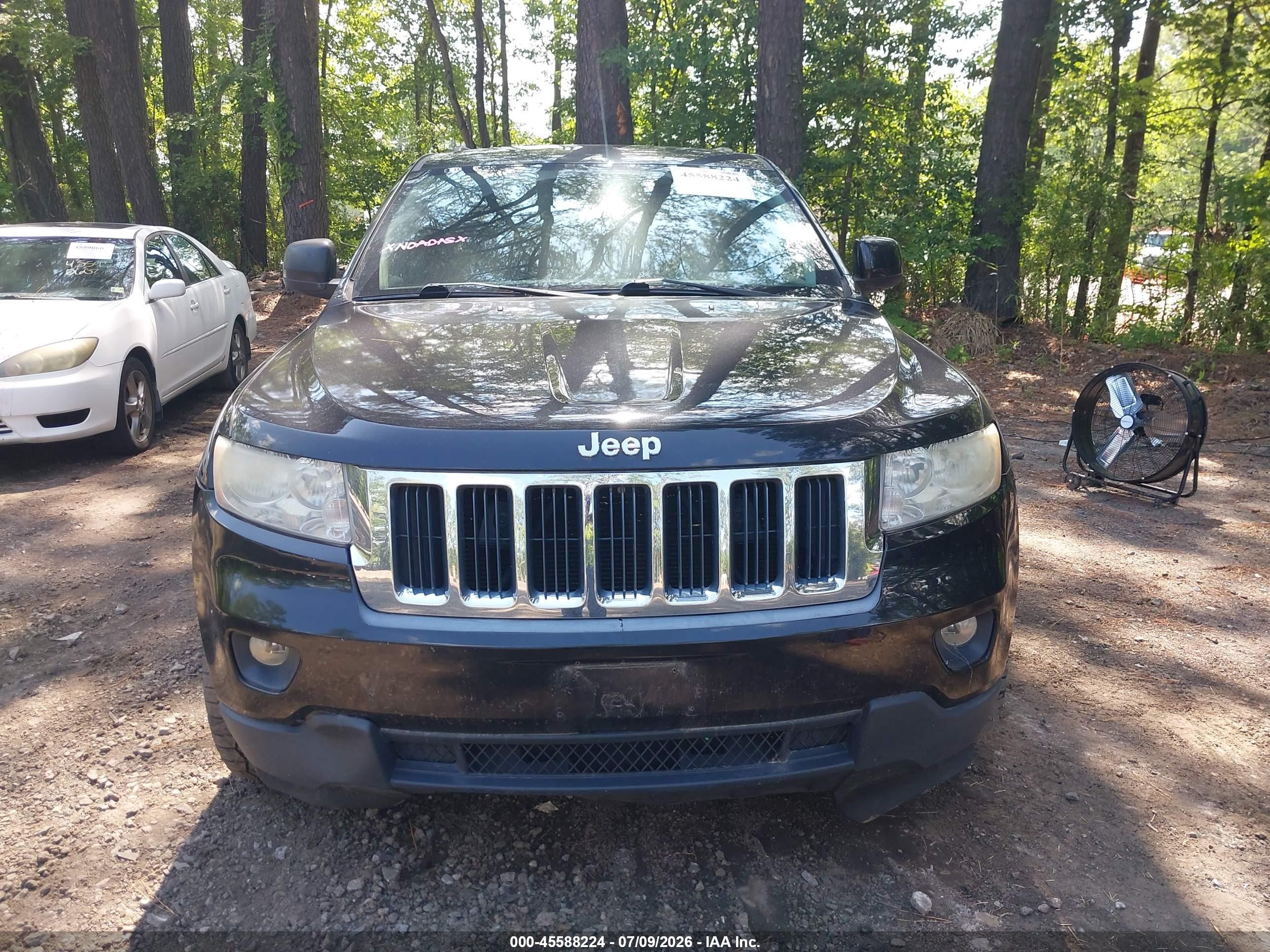 2012 Jeep Grand Cherokee Laredo Black vin: 1C4RJFAG2CC333273