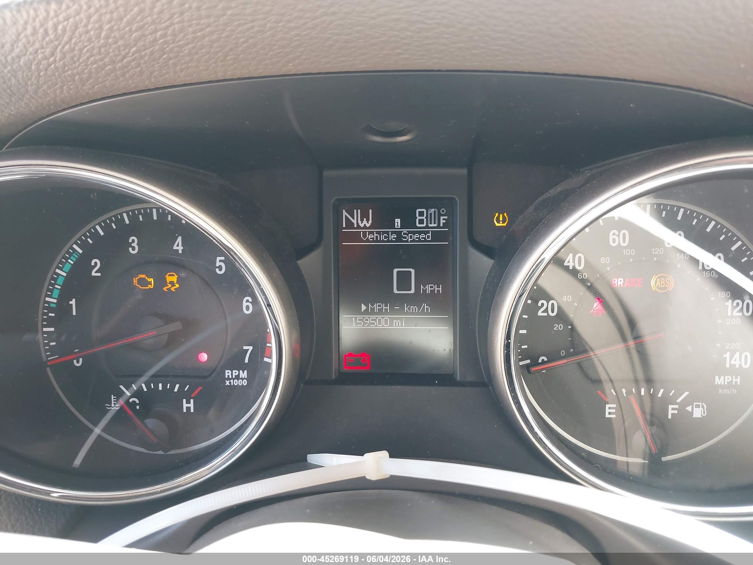 2012 Jeep Grand Cherokee Laredo White vin: 1C4RJFAG2CC352440