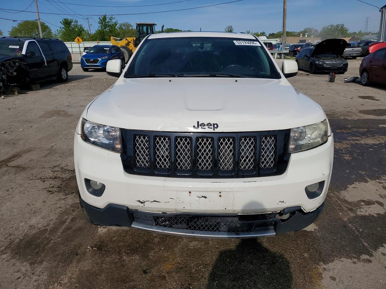 2012 Jeep Grand Cherokee Laredo White vin: 1C4RJFAG2CC353037