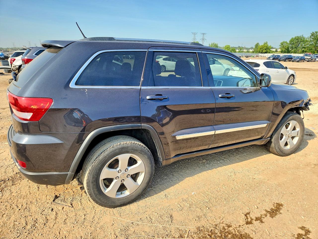 2013 Jeep Grand Cherokee Laredo Gray vin: 1C4RJFAG2DC502080