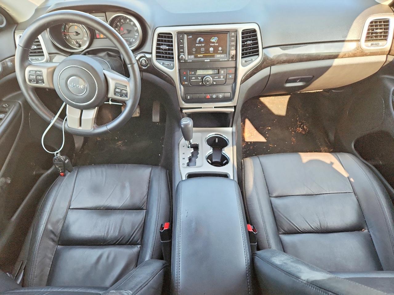 2013 Jeep Grand Cherokee Laredo Gray vin: 1C4RJFAG2DC502080
