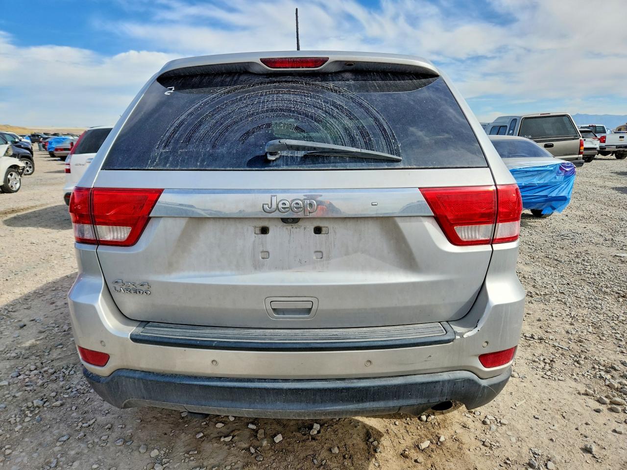 2013 Jeep Grand Cherokee Laredo Silver vin: 1C4RJFAG2DC502287