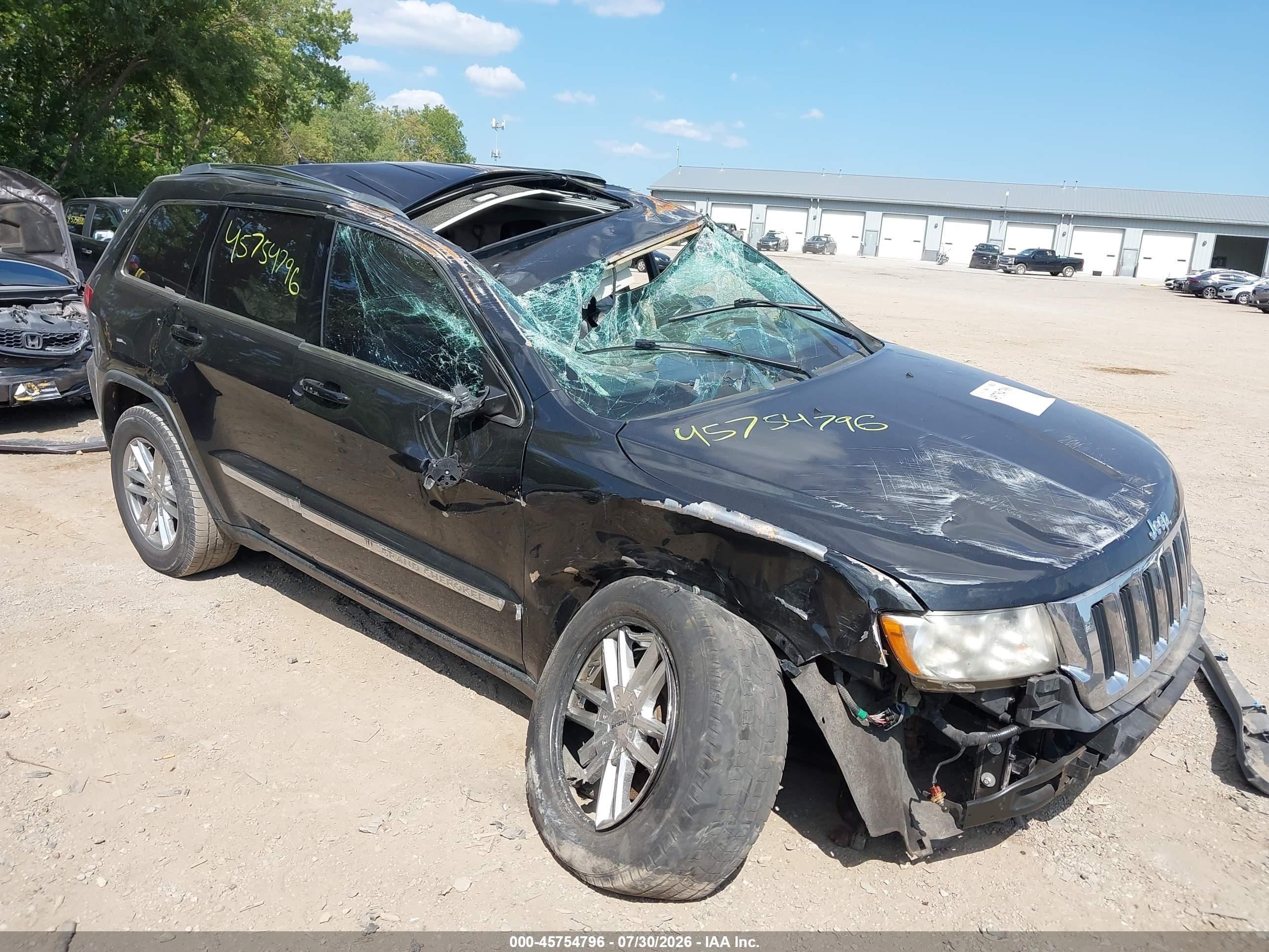 2013 Jeep Grand Cherokee Laredo Black vin: 1C4RJFAG2DC560738