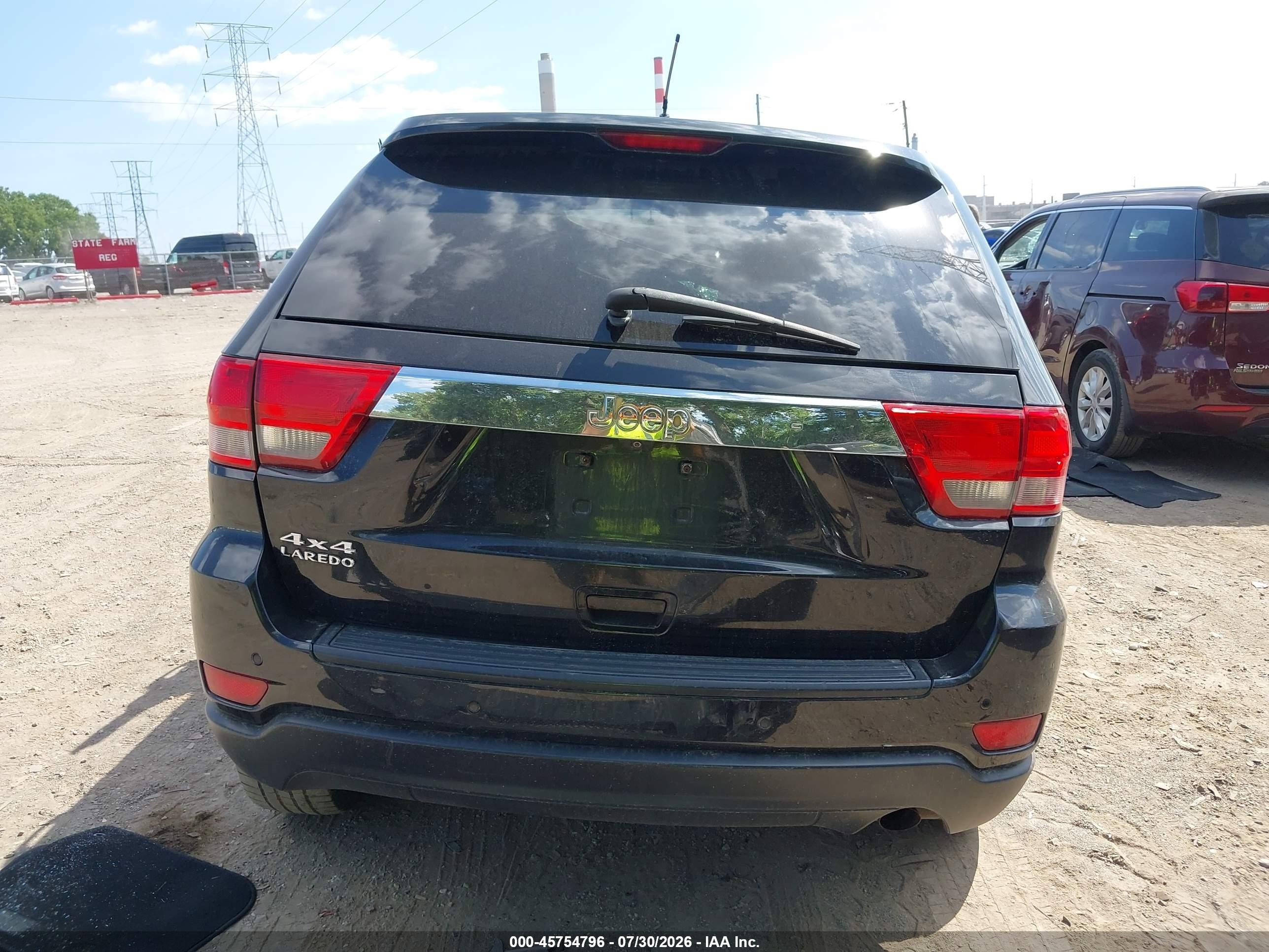 2013 Jeep Grand Cherokee Laredo Black vin: 1C4RJFAG2DC560738
