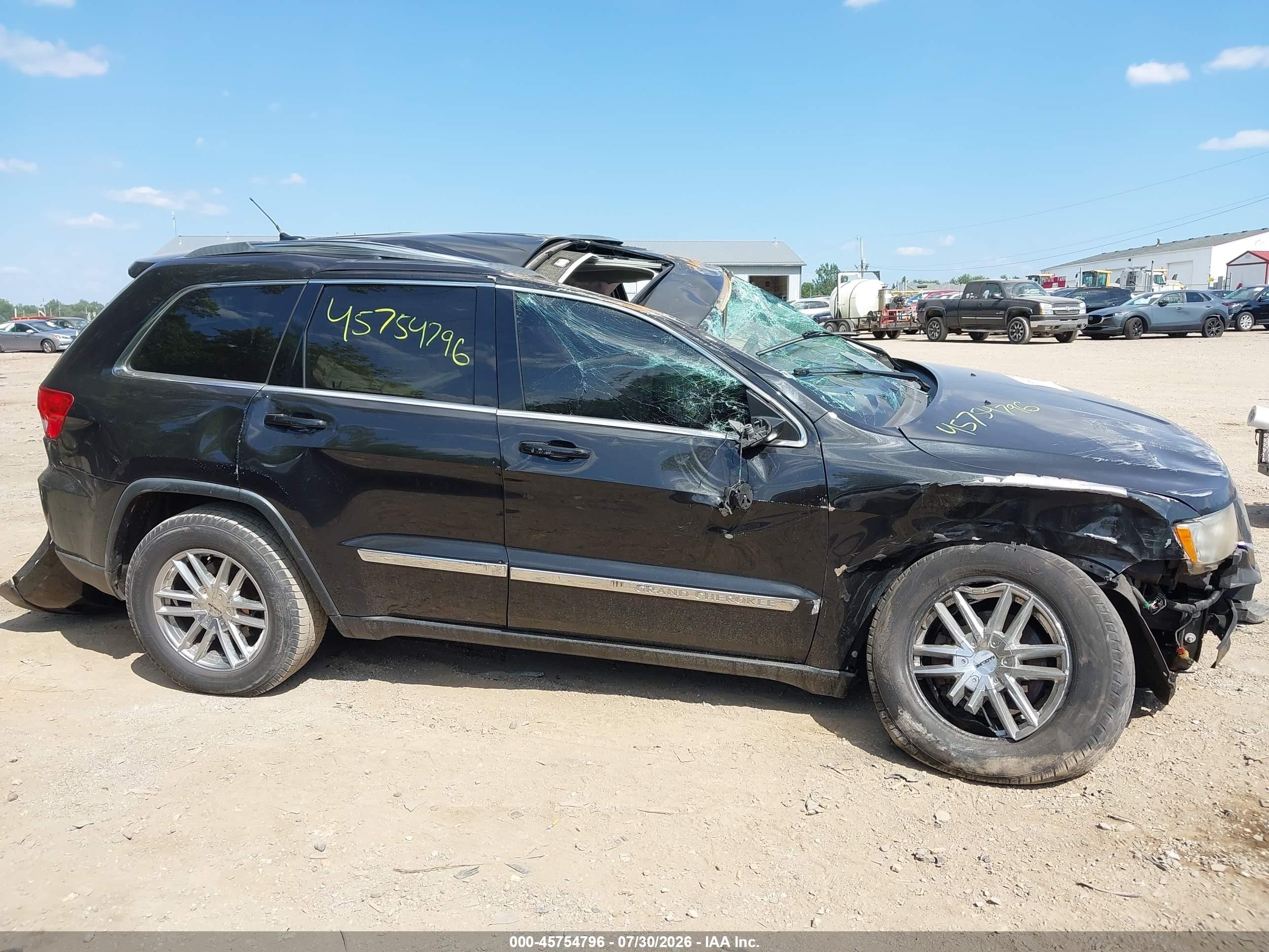 2013 Jeep Grand Cherokee Laredo Black vin: 1C4RJFAG2DC560738