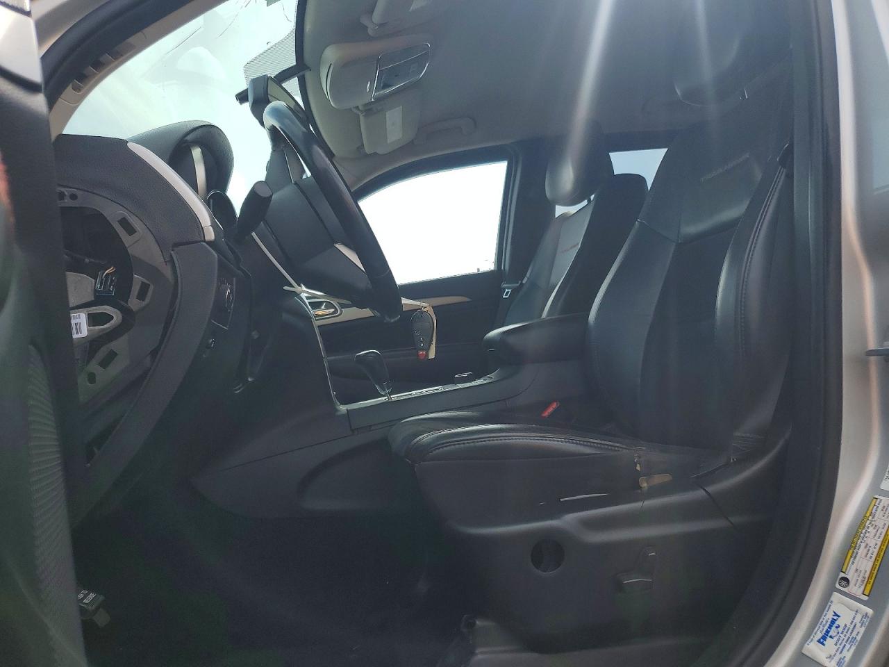 2013 Jeep Grand Cherokee Laredo Silver vin: 1C4RJFAG2DC576079