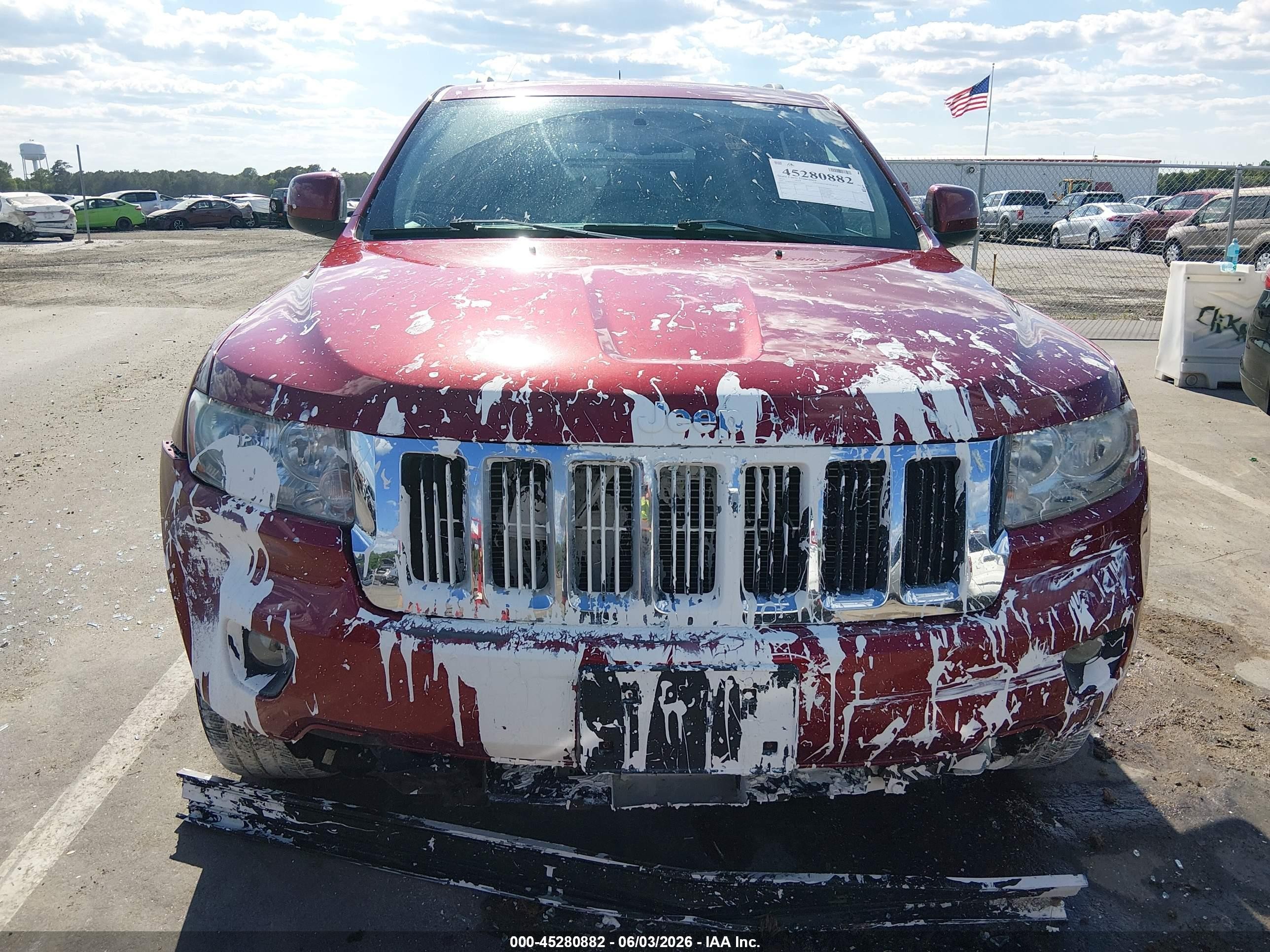 2013 Jeep Grand Cherokee Laredo Red vin: 1C4RJFAG2DC594596