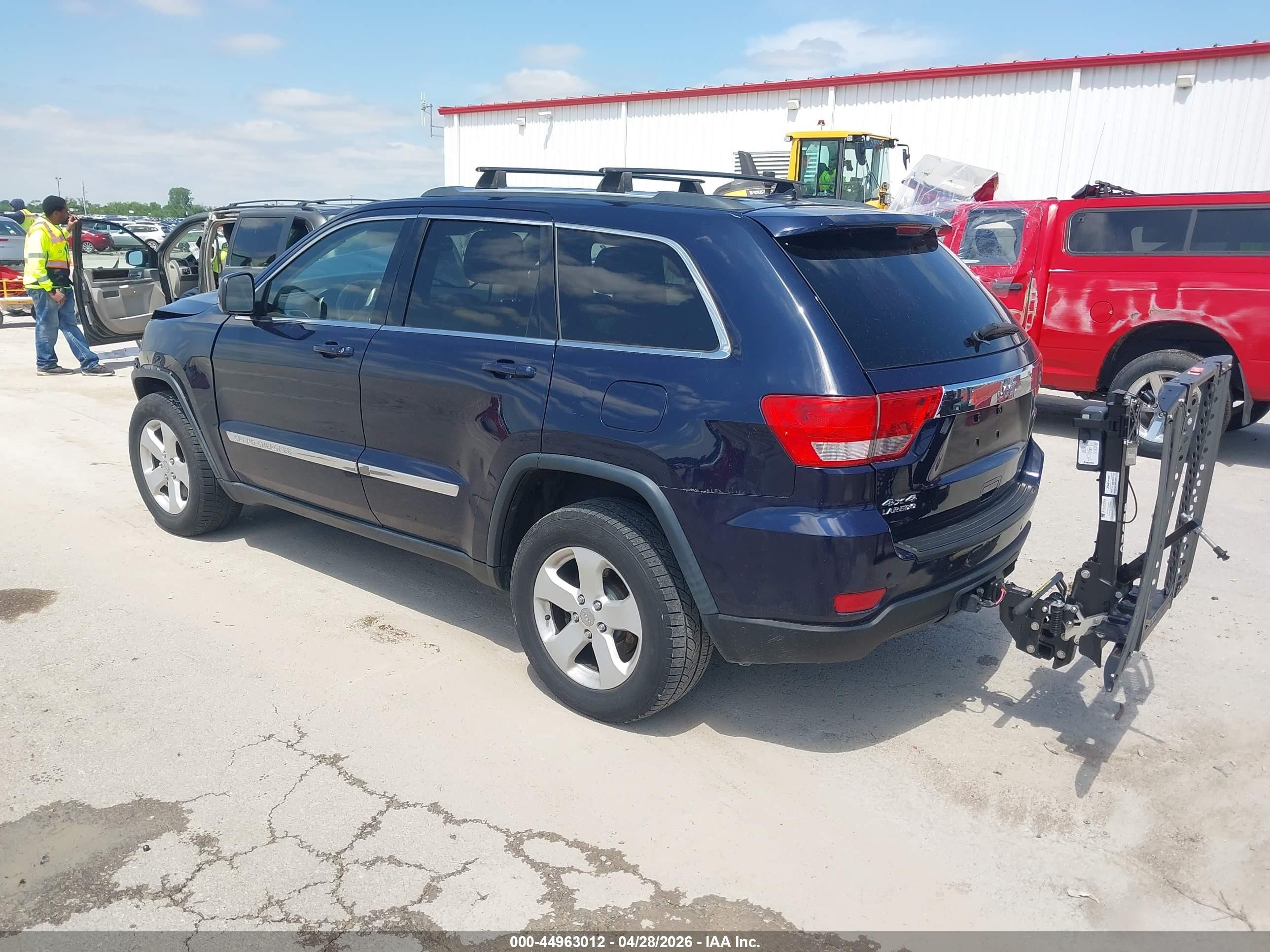 2013 Jeep Grand Cherokee Laredo Dark Blue vin: 1C4RJFAG2DC603524