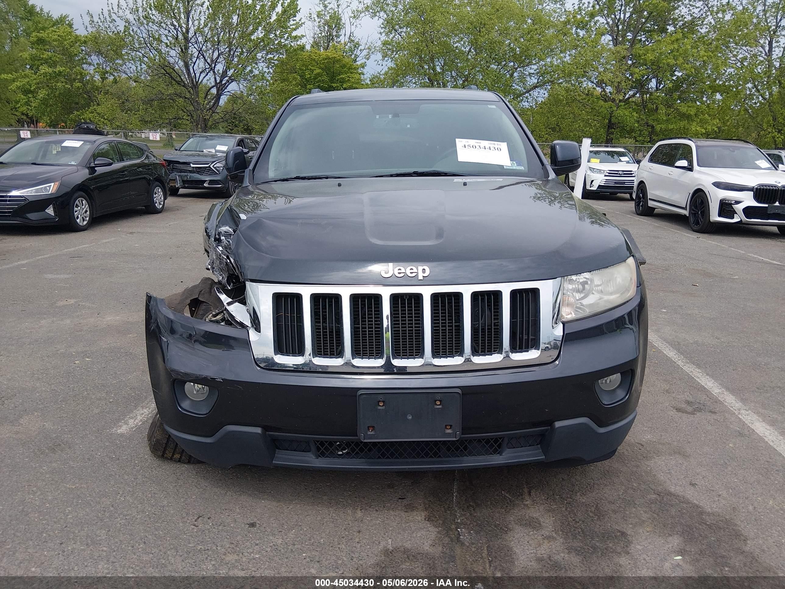2013 Jeep Grand Cherokee Laredo Black vin: 1C4RJFAG2DC633204