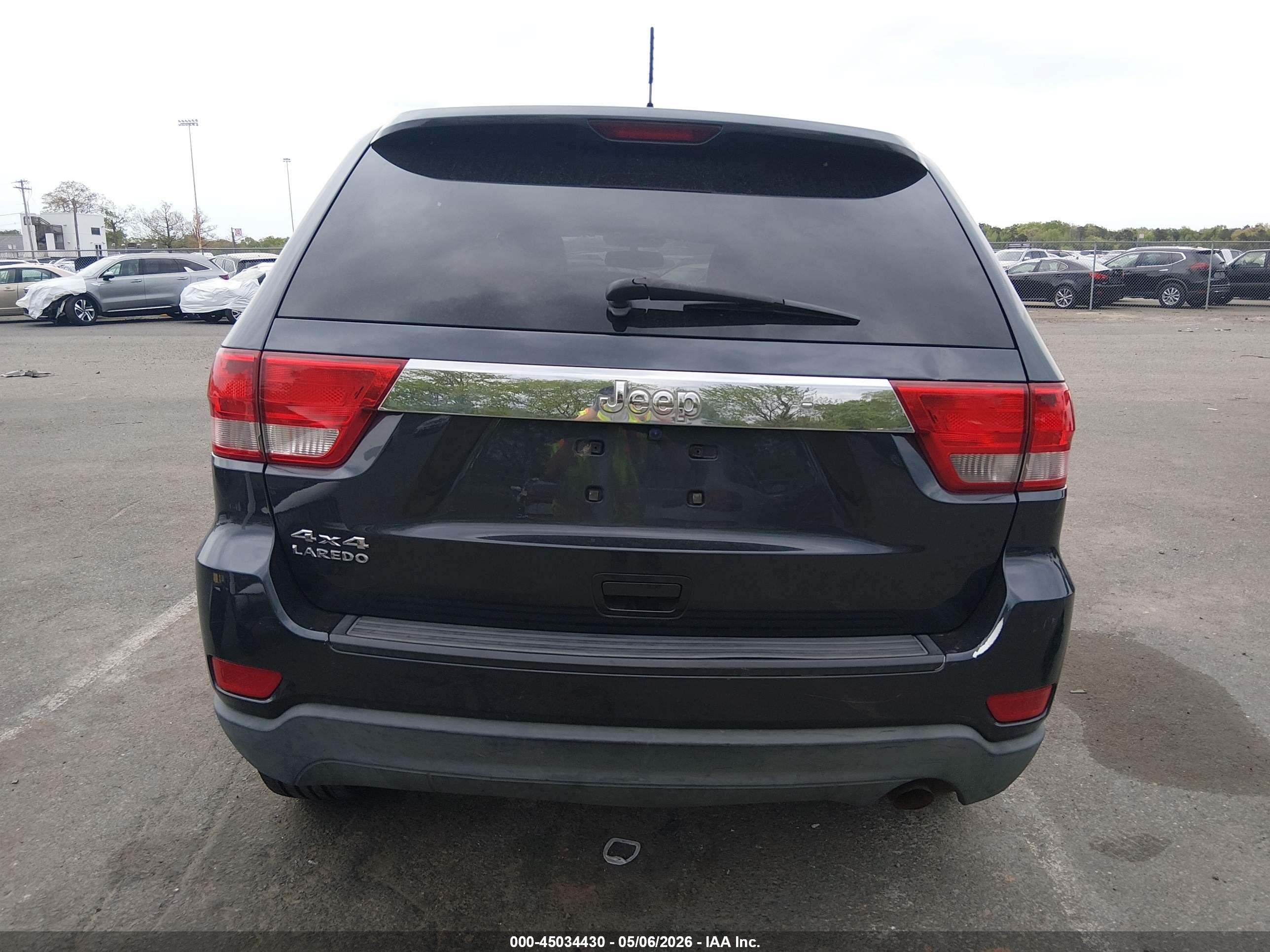 2013 Jeep Grand Cherokee Laredo Black vin: 1C4RJFAG2DC633204