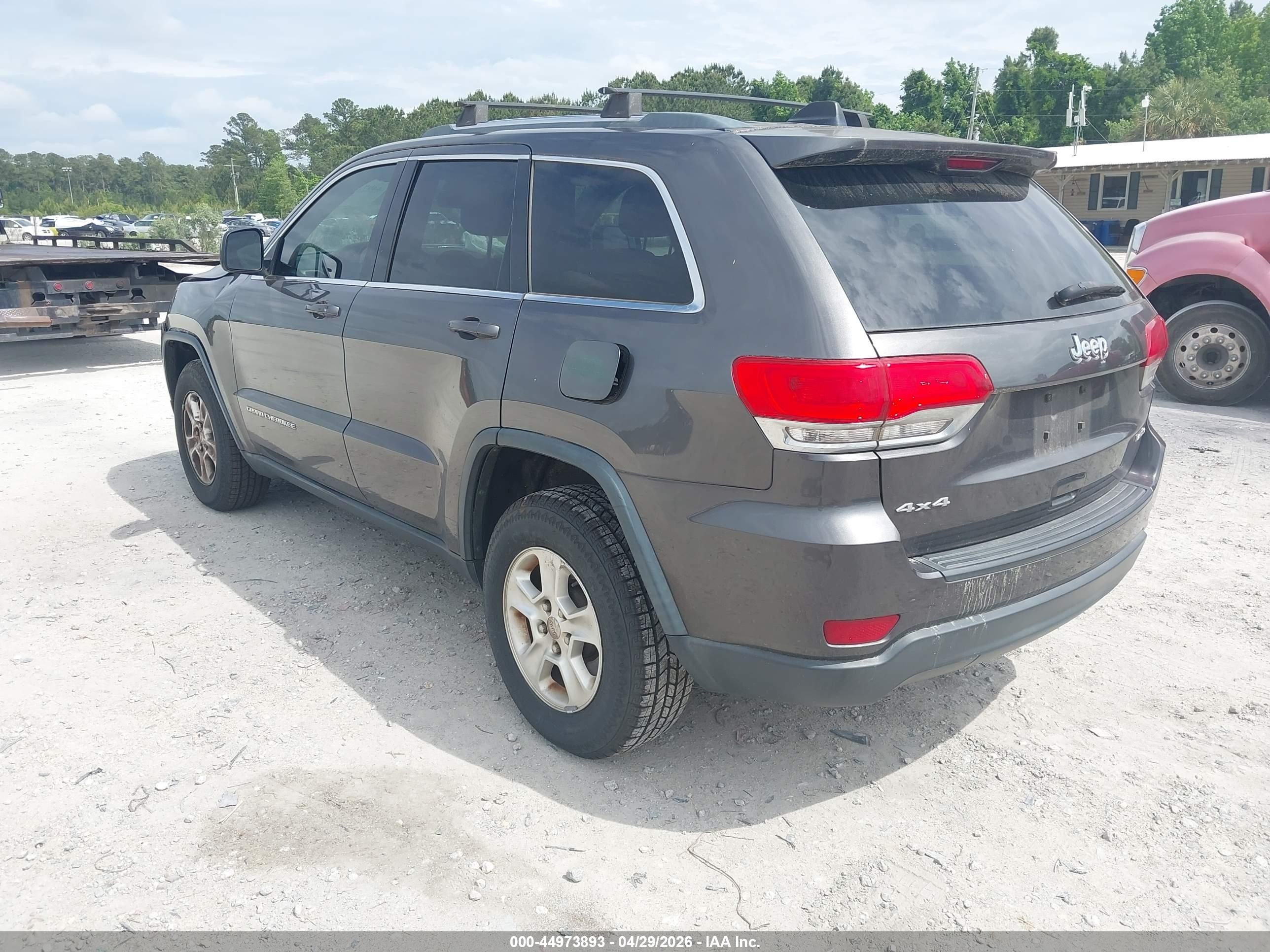 2014 Jeep Grand Cherokee Laredo Gray vin: 1C4RJFAG2EC134730