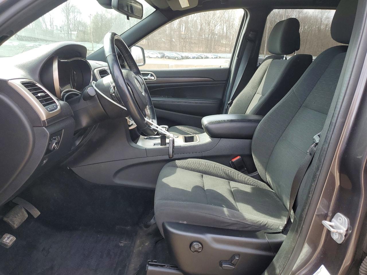 2014 Jeep Grand Cherokee Laredo Gray vin: 1C4RJFAG2EC219647
