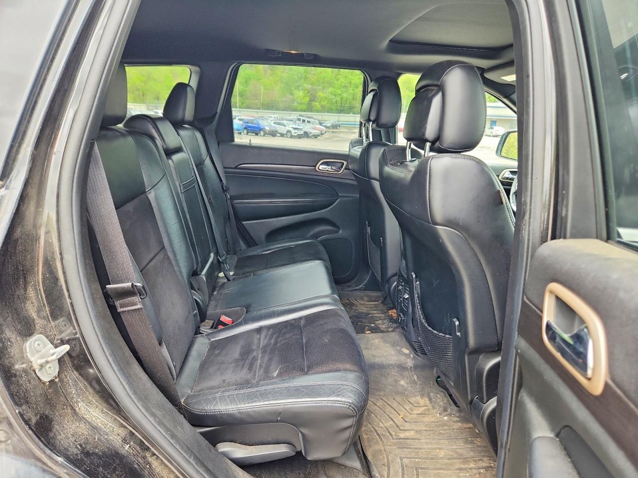 2014 Jeep Grand Cherokee Laredo Black vin: 1C4RJFAG2EC517390