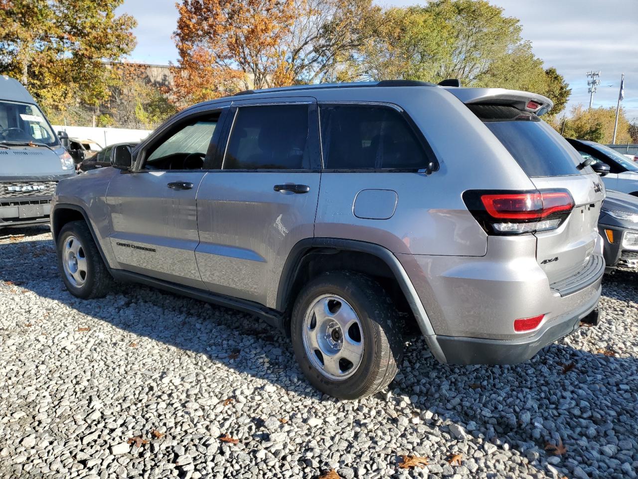 2014 Jeep Grand Cherokee Laredo Gray vin: 1C4RJFAG2EC541706
