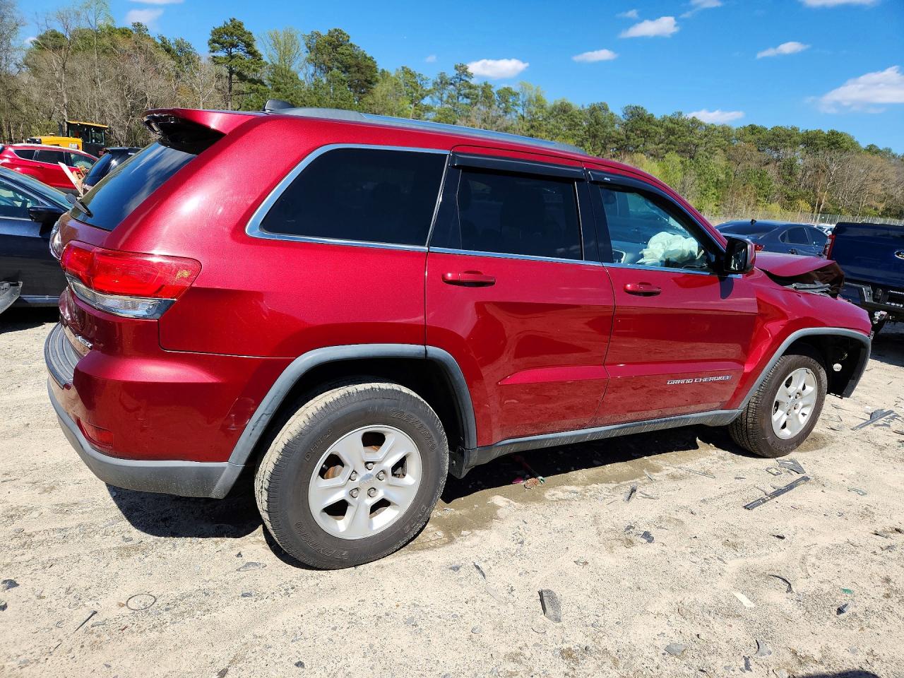 2014 Jeep Grand Cherokee Laredo Красный vin: 1C4RJFAG2EC545173