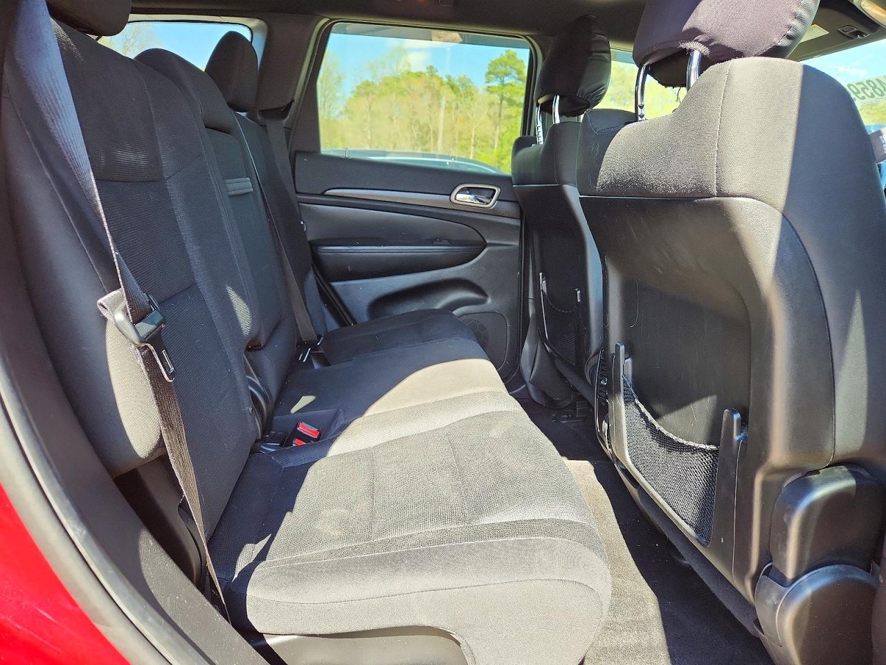 2014 Jeep Grand Cherokee Laredo Красный vin: 1C4RJFAG2EC545173