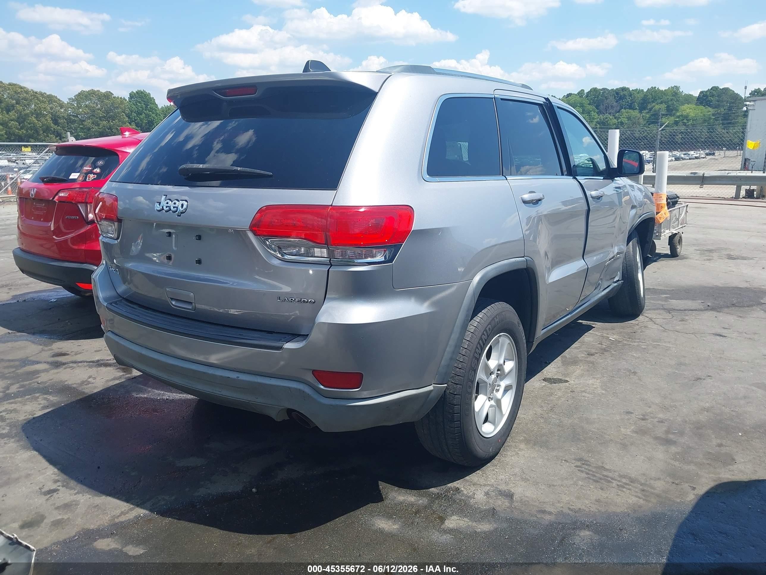 2015 Jeep Grand Cherokee Laredo Gray vin: 1C4RJFAG2FC116861