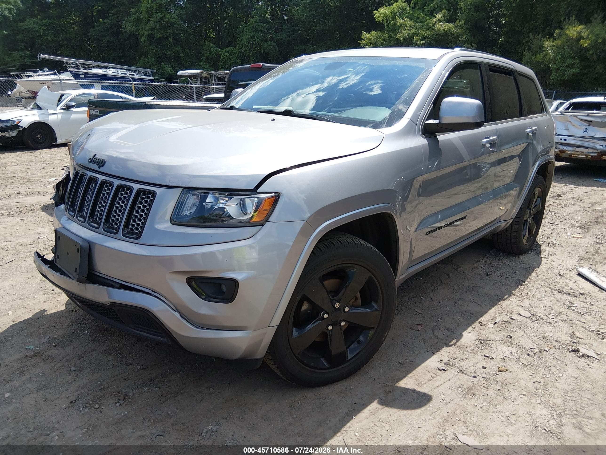 2015 Jeep Grand Cherokee Altitude Silver vin: 1C4RJFAG2FC122014