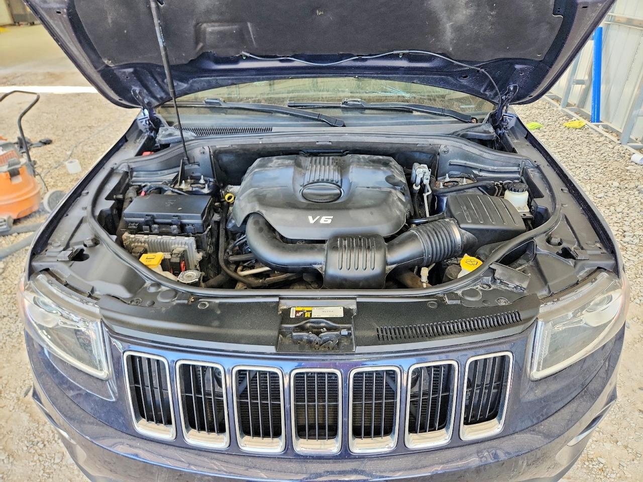 2015 Jeep Grand Cherokee Laredo Blue vin: 1C4RJFAG2FC157670