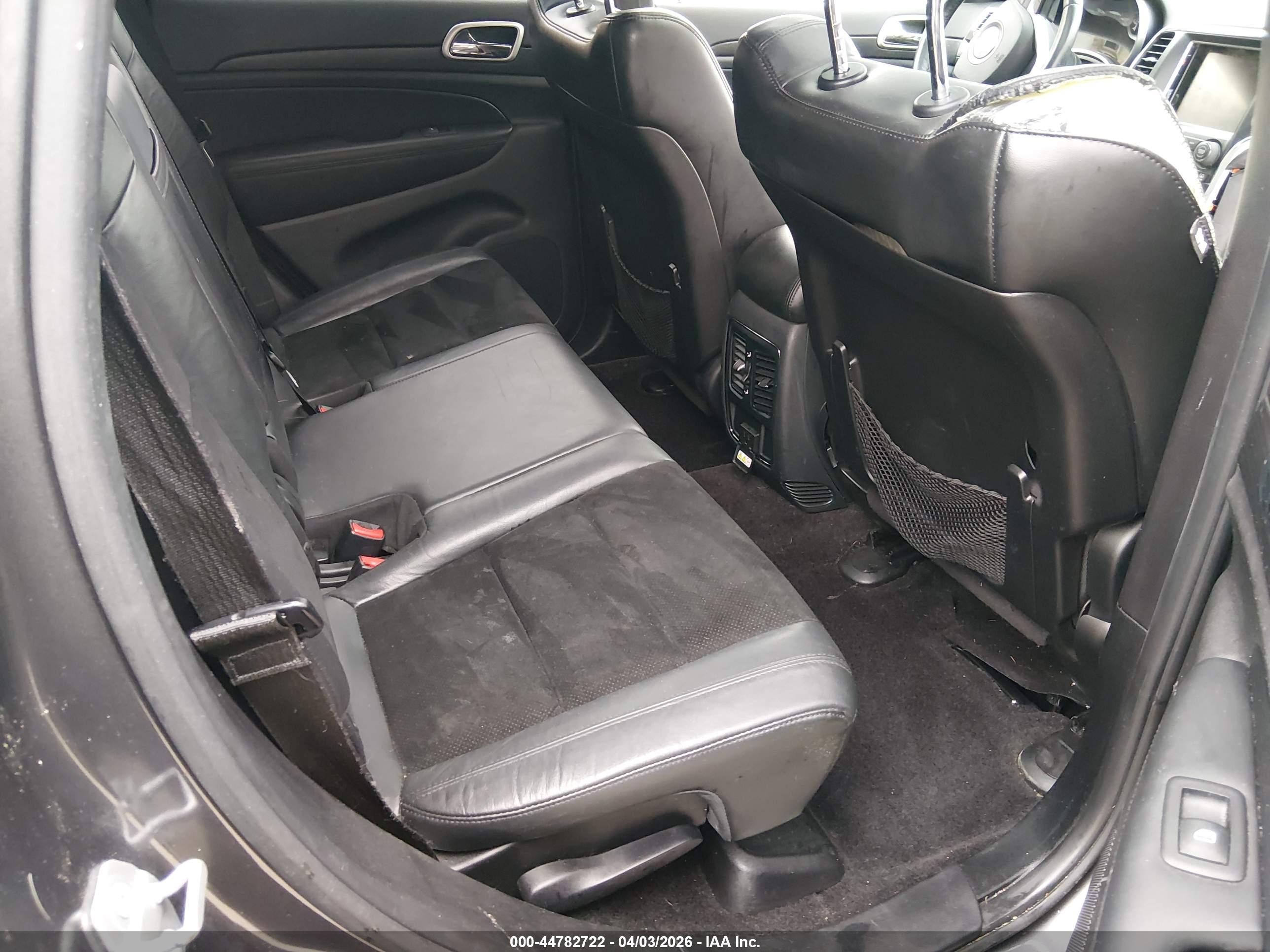 2015 Jeep Grand Cherokee Altitude Gray vin: 1C4RJFAG2FC196033