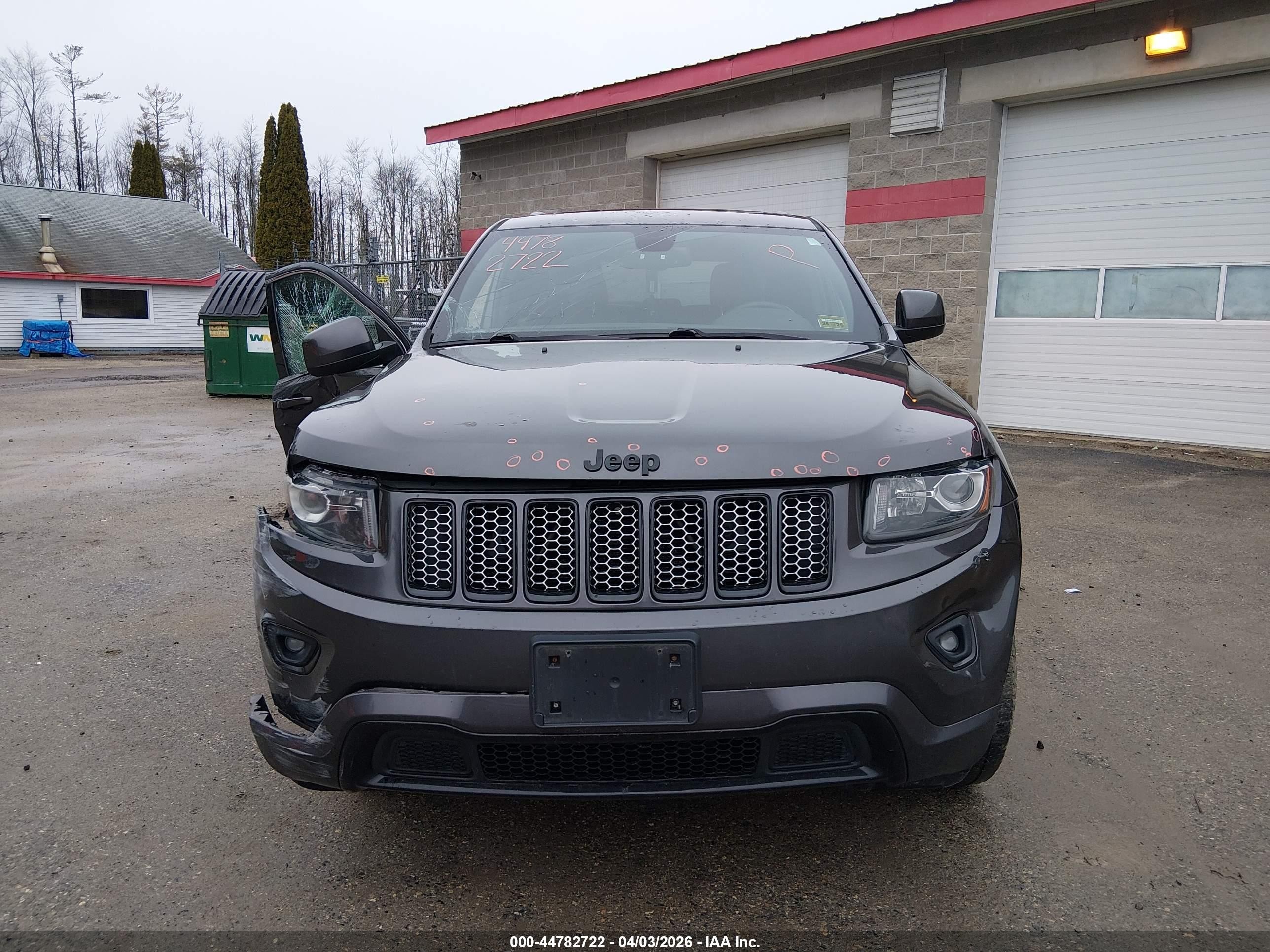 2015 Jeep Grand Cherokee Altitude Gray vin: 1C4RJFAG2FC196033