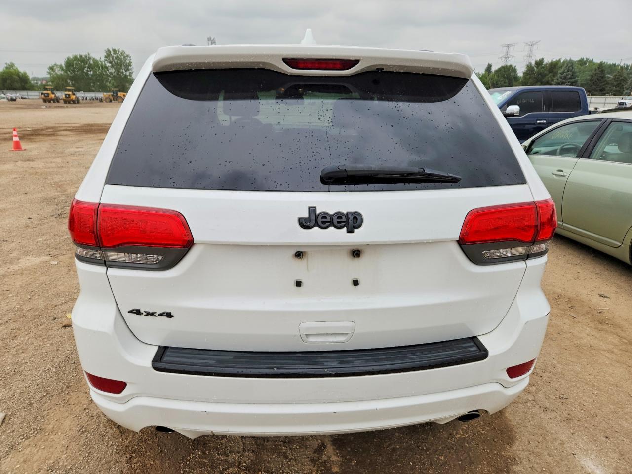 2015 Jeep Grand Cherokee Laredo White vin: 1C4RJFAG2FC637398