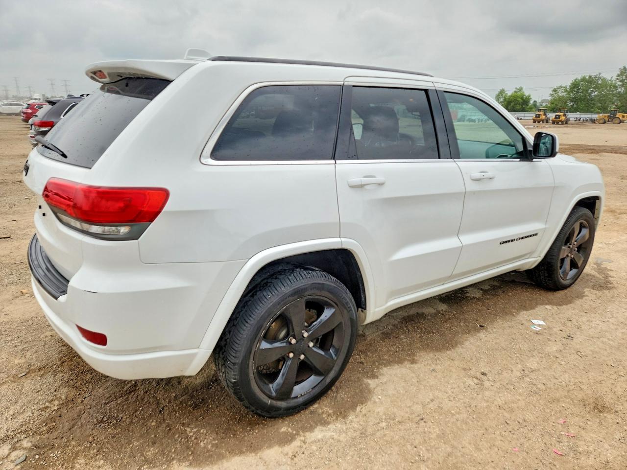 2015 Jeep Grand Cherokee Laredo White vin: 1C4RJFAG2FC637398