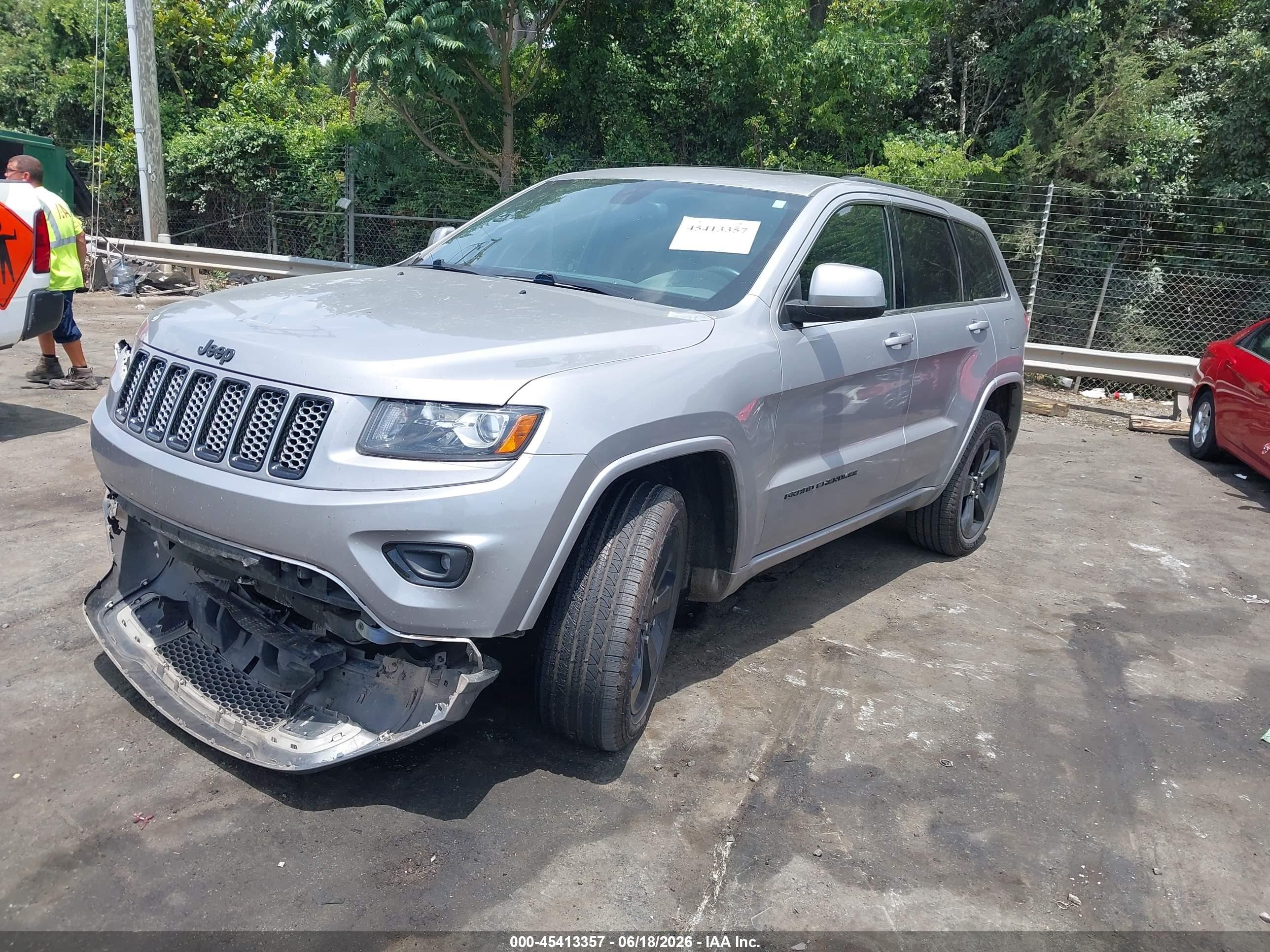 2015 Jeep Grand Cherokee Altitude Gray vin: 1C4RJFAG2FC720815