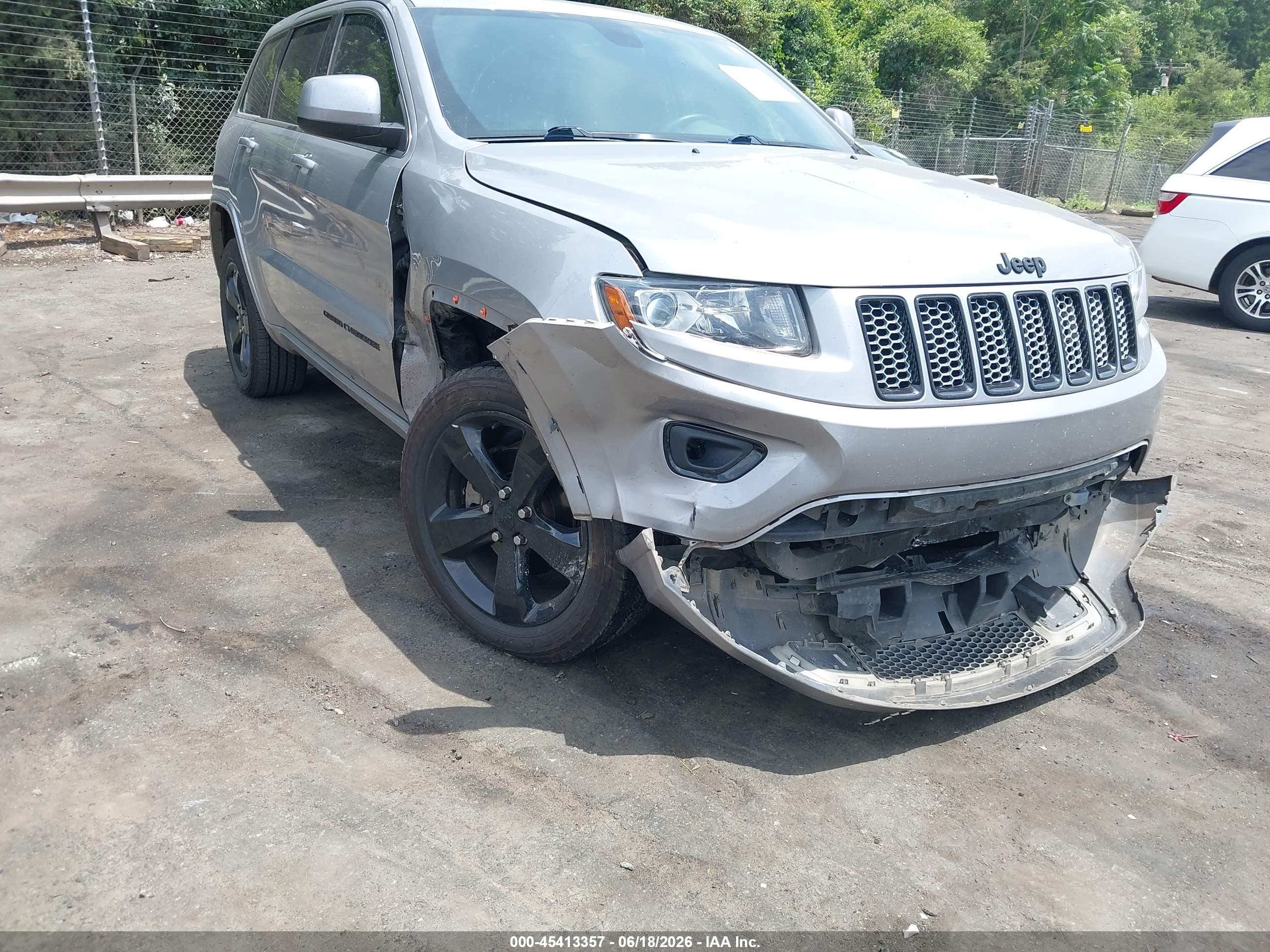 2015 Jeep Grand Cherokee Altitude Gray vin: 1C4RJFAG2FC720815