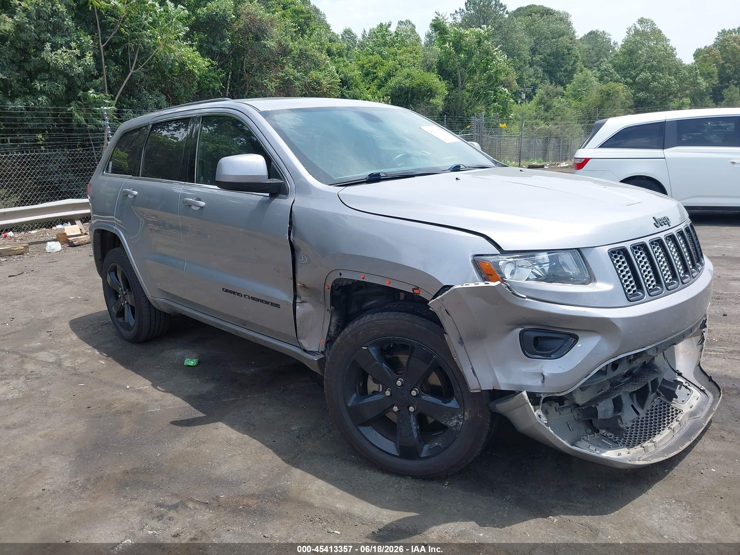 2015 Jeep Grand Cherokee Altitude Gray vin: 1C4RJFAG2FC720815