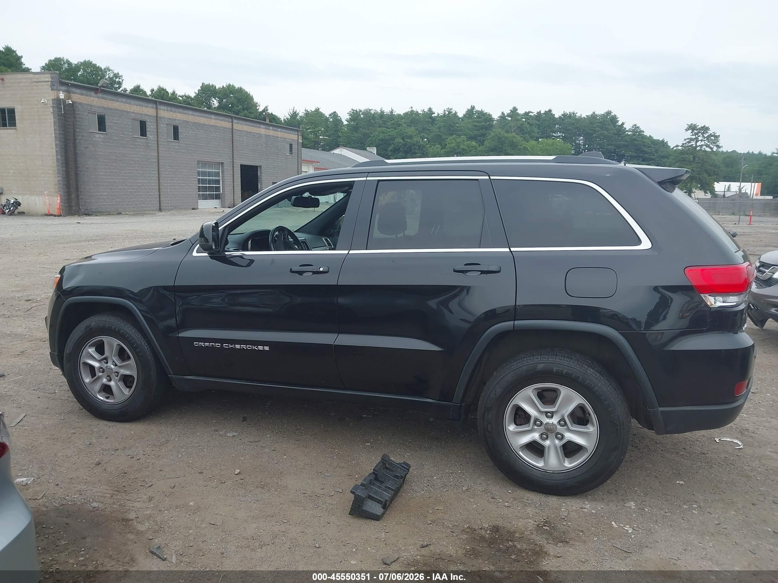 2015 Jeep Grand Cherokee Laredo Black vin: 1C4RJFAG2FC838623