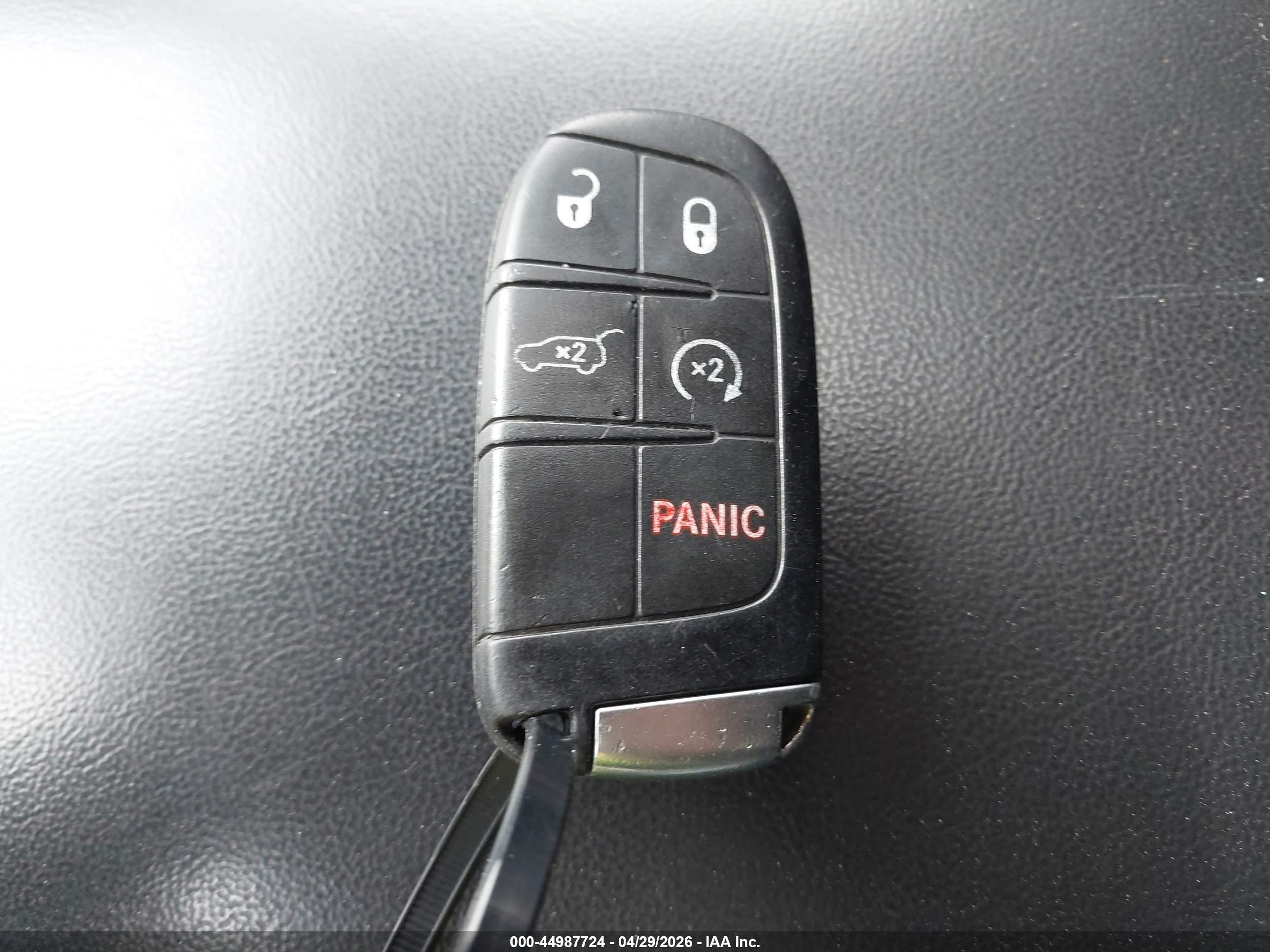 2015 Jeep Grand Cherokee Altitude Gray vin: 1C4RJFAG2FC858855