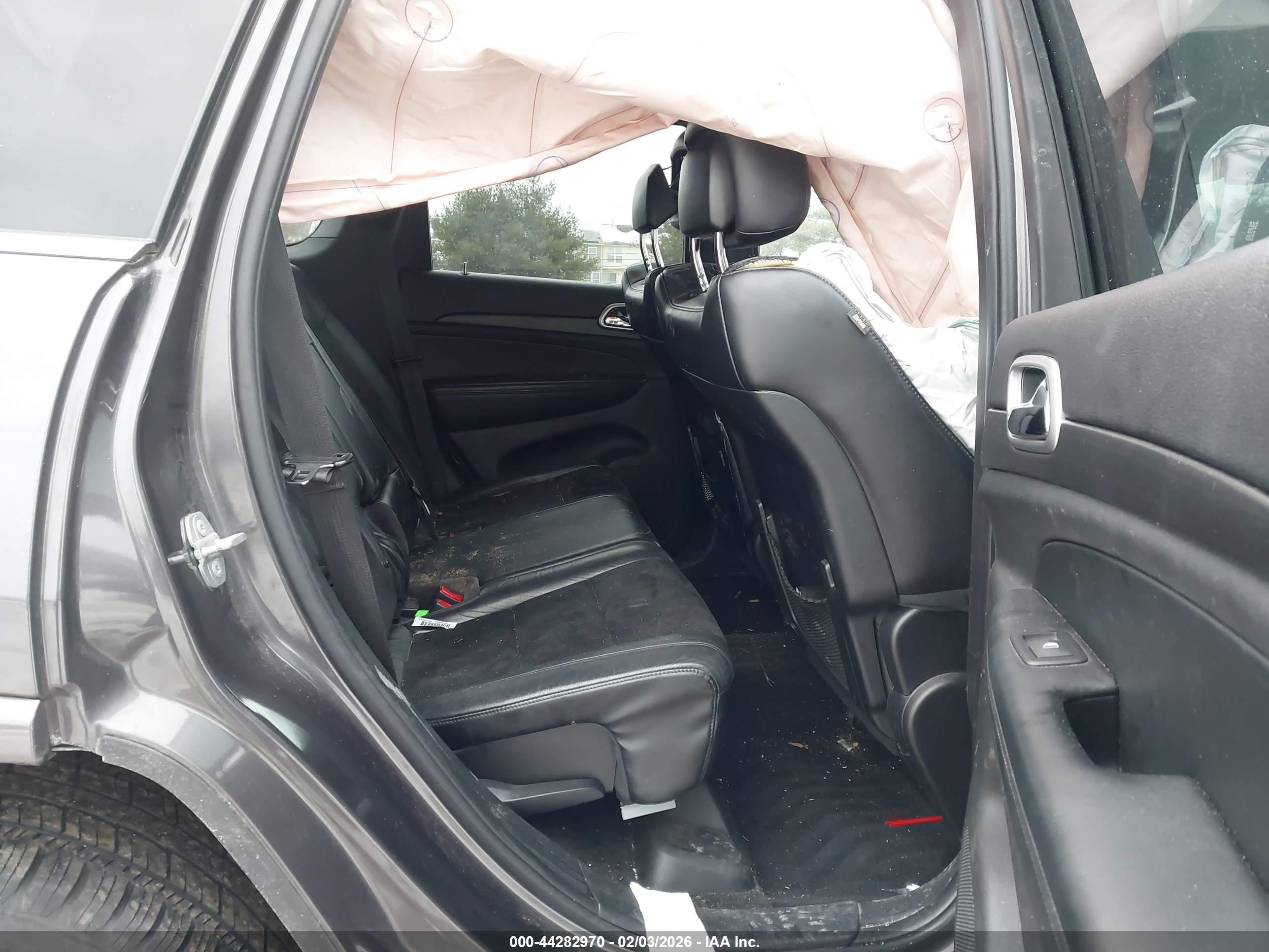 2015 Jeep Grand Cherokee Altitude Gray vin: 1C4RJFAG2FC865725