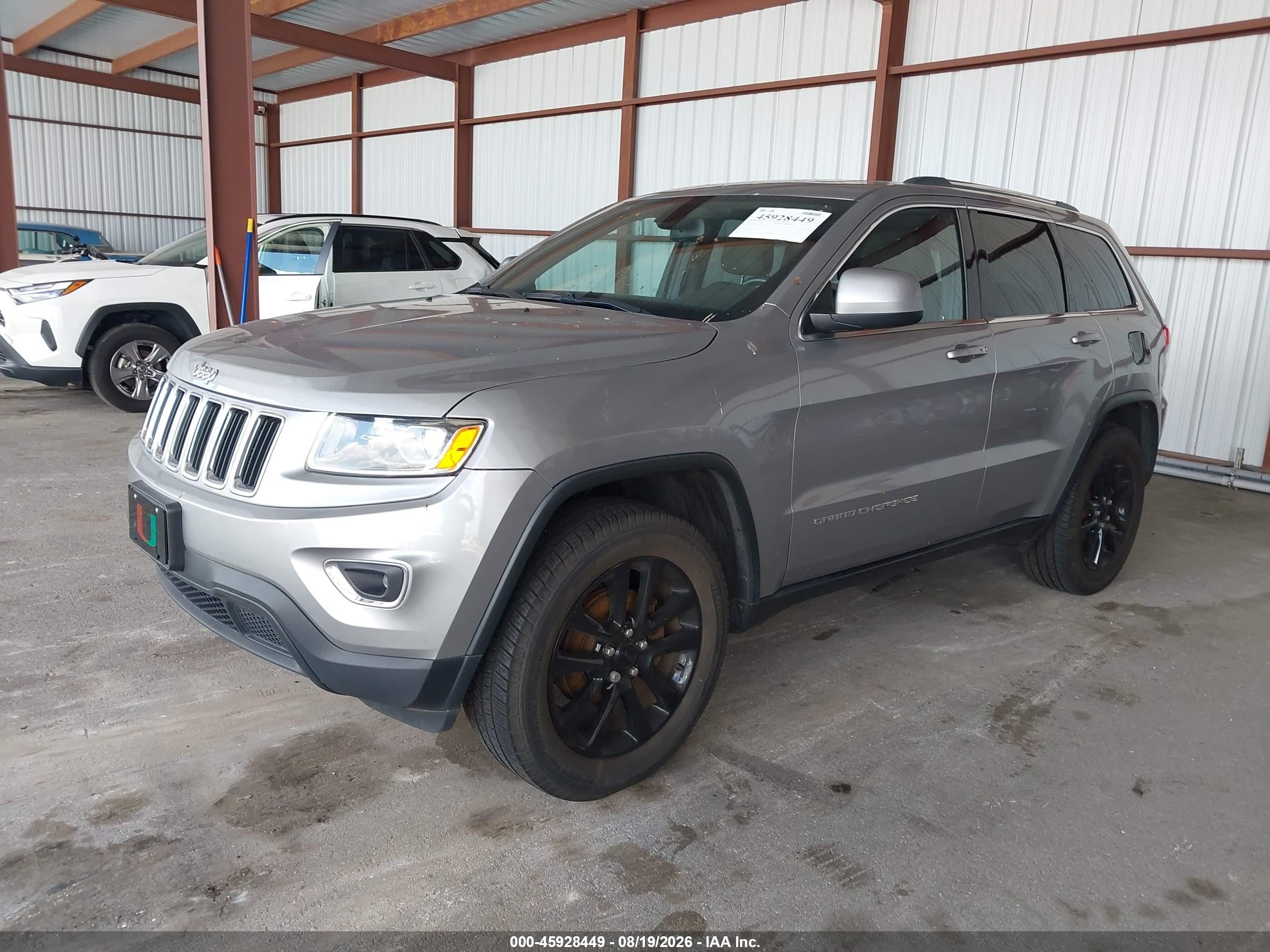 2015 Jeep Grand Cherokee Laredo Gray vin: 1C4RJFAG2FC892925